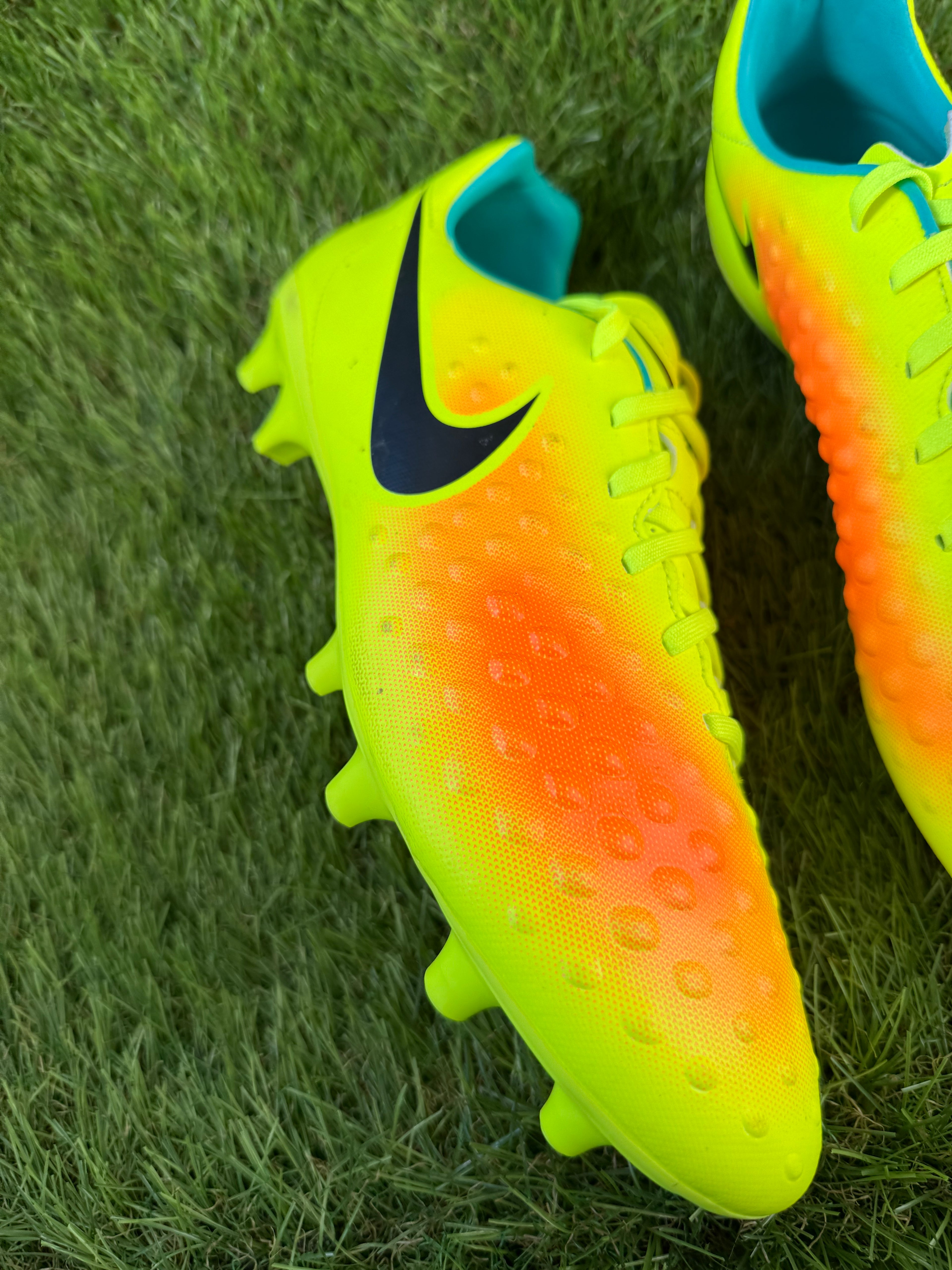 Nike Magista Onda FG - 9.5 UK
