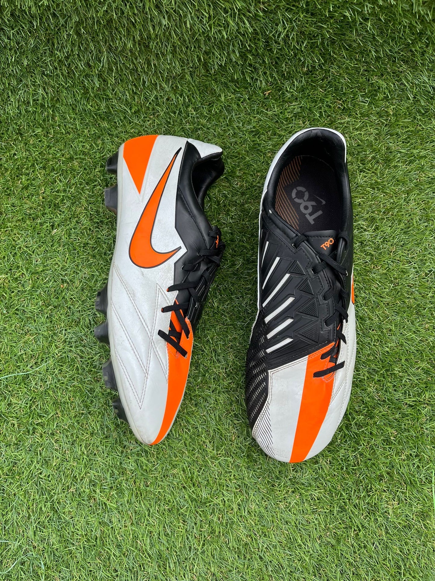 Nike Total 90 Laser IV Strike (Pro Model) FG - 10.5 UK