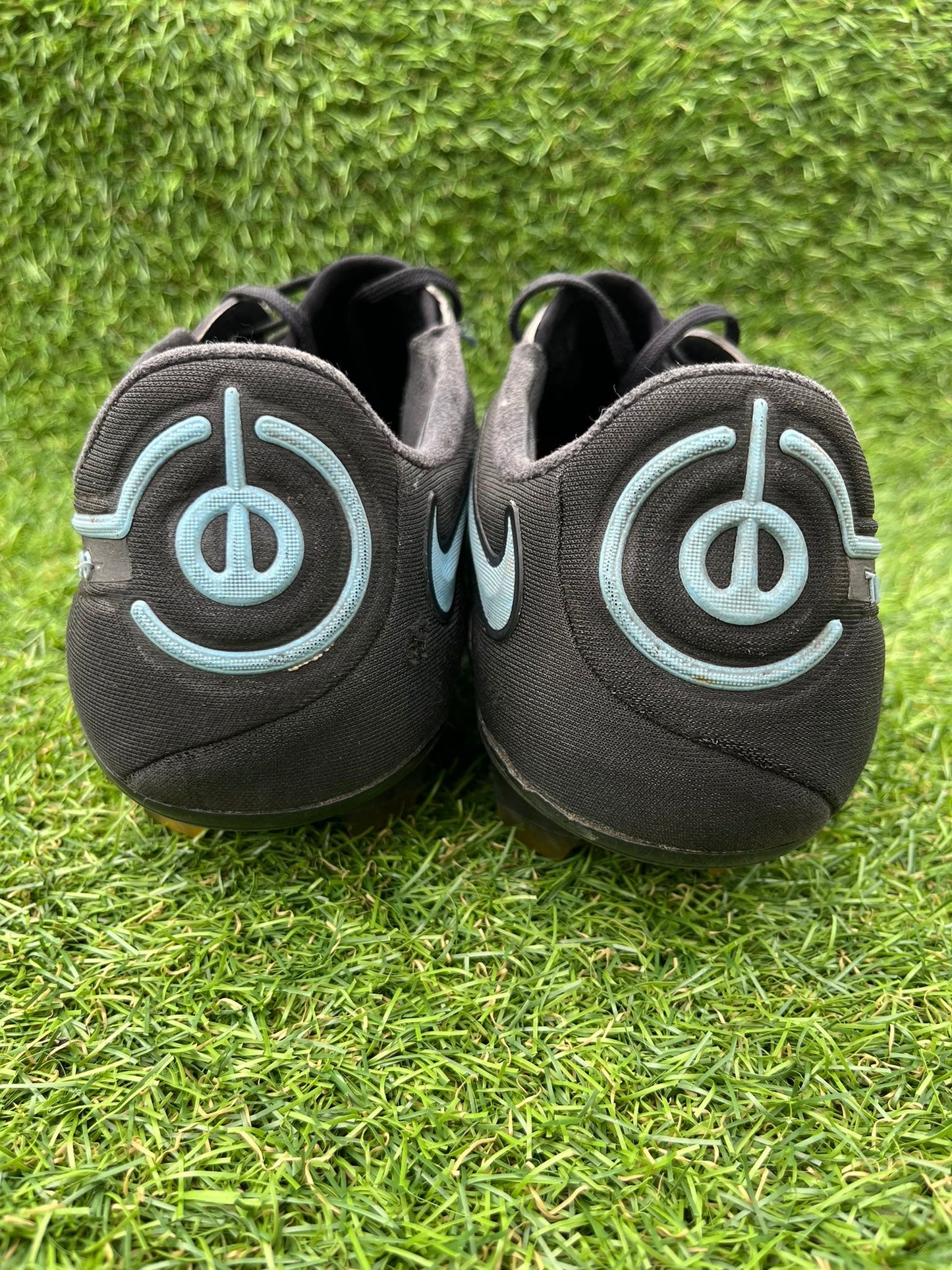 Nike Tiempo Legend IX Elite FG - 7.5 UK