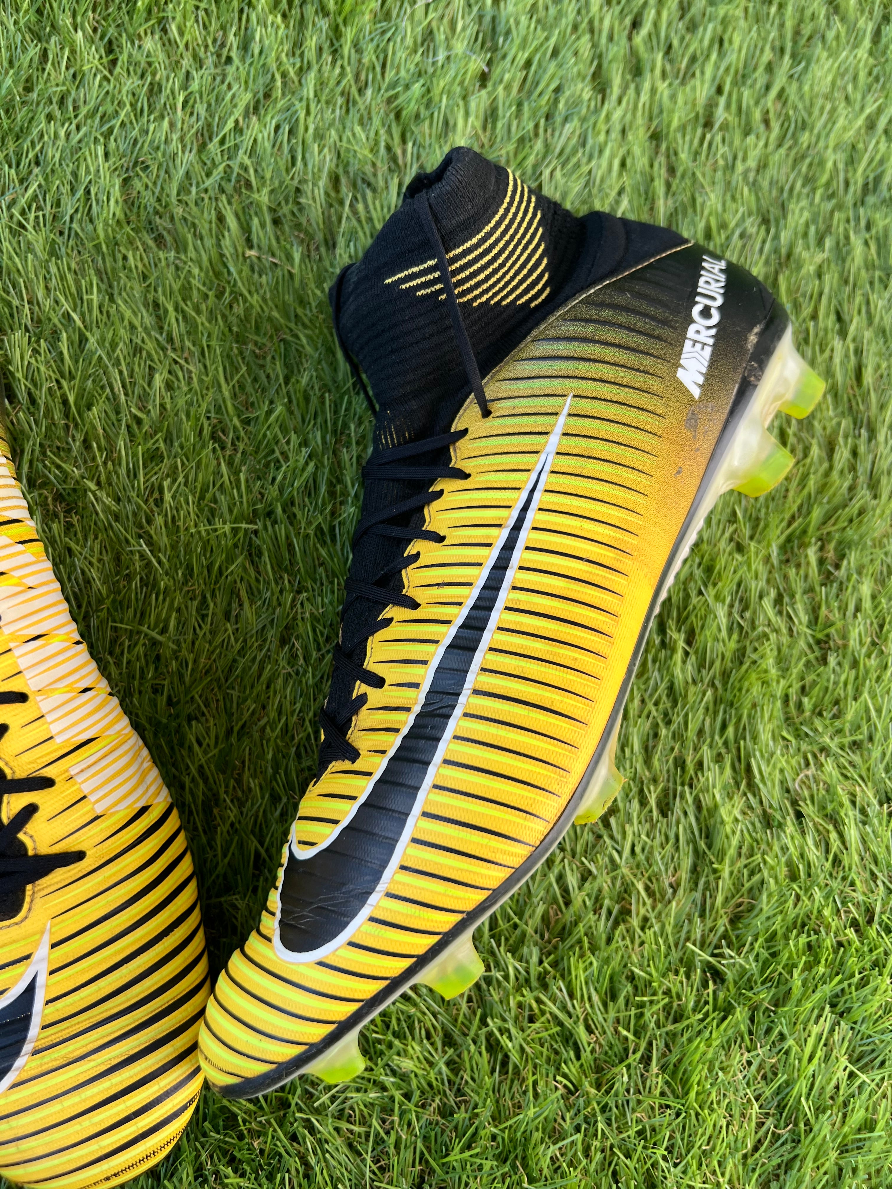 Nike Mercurial Superfly Veloce III FG - 9 UK