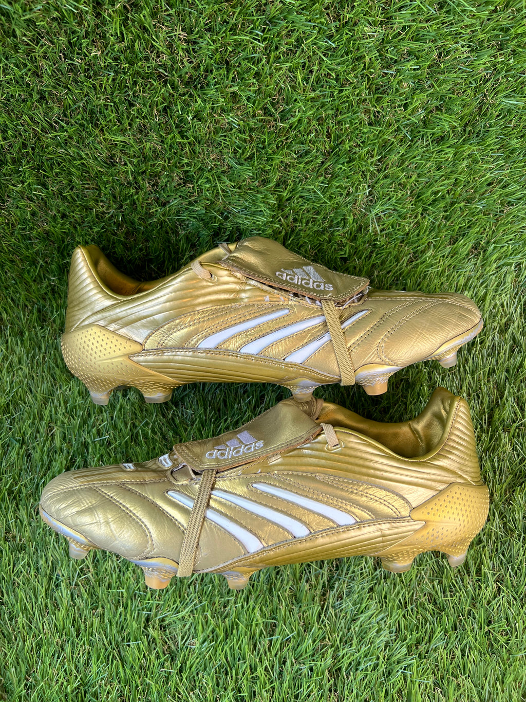 Adidas Predator Absolute 2022 remake FG - 11.5 UK