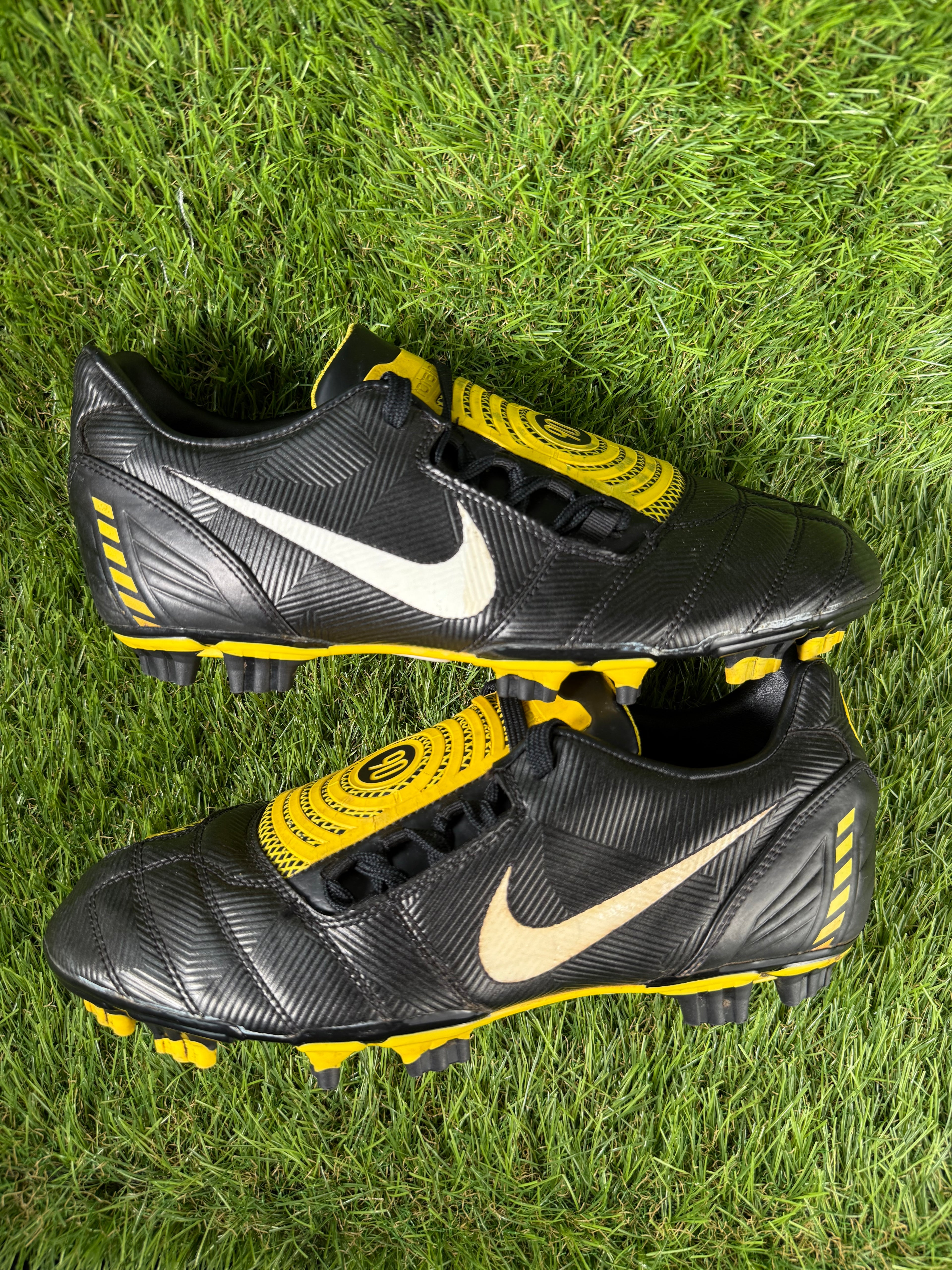 Nike Total 90 Shoot FG - 7.5 UK