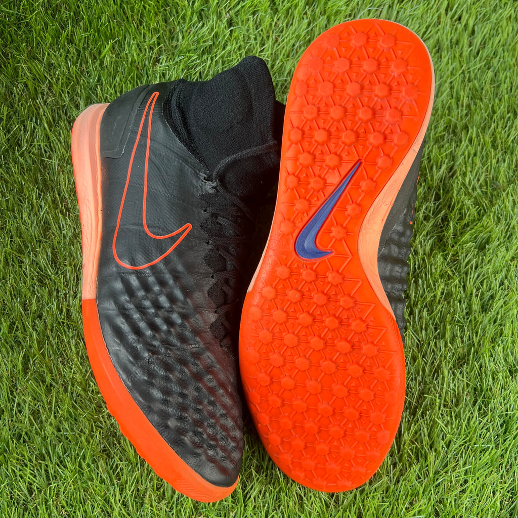 Nike MagistaX TF - 9.5 UK