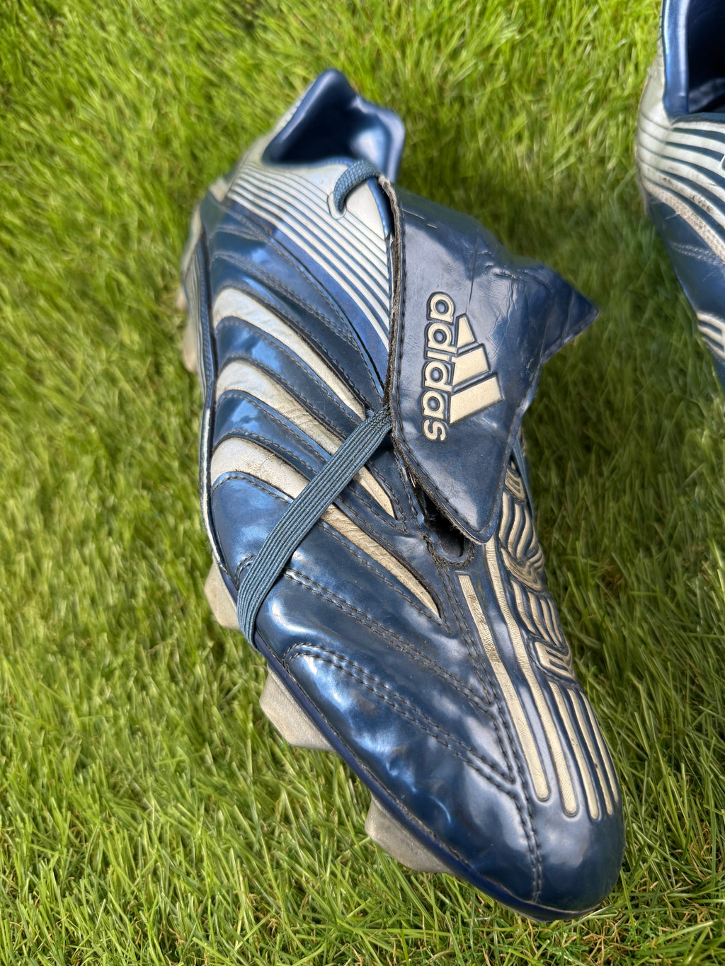 Adidas Predator Absolute FG - 11 UK