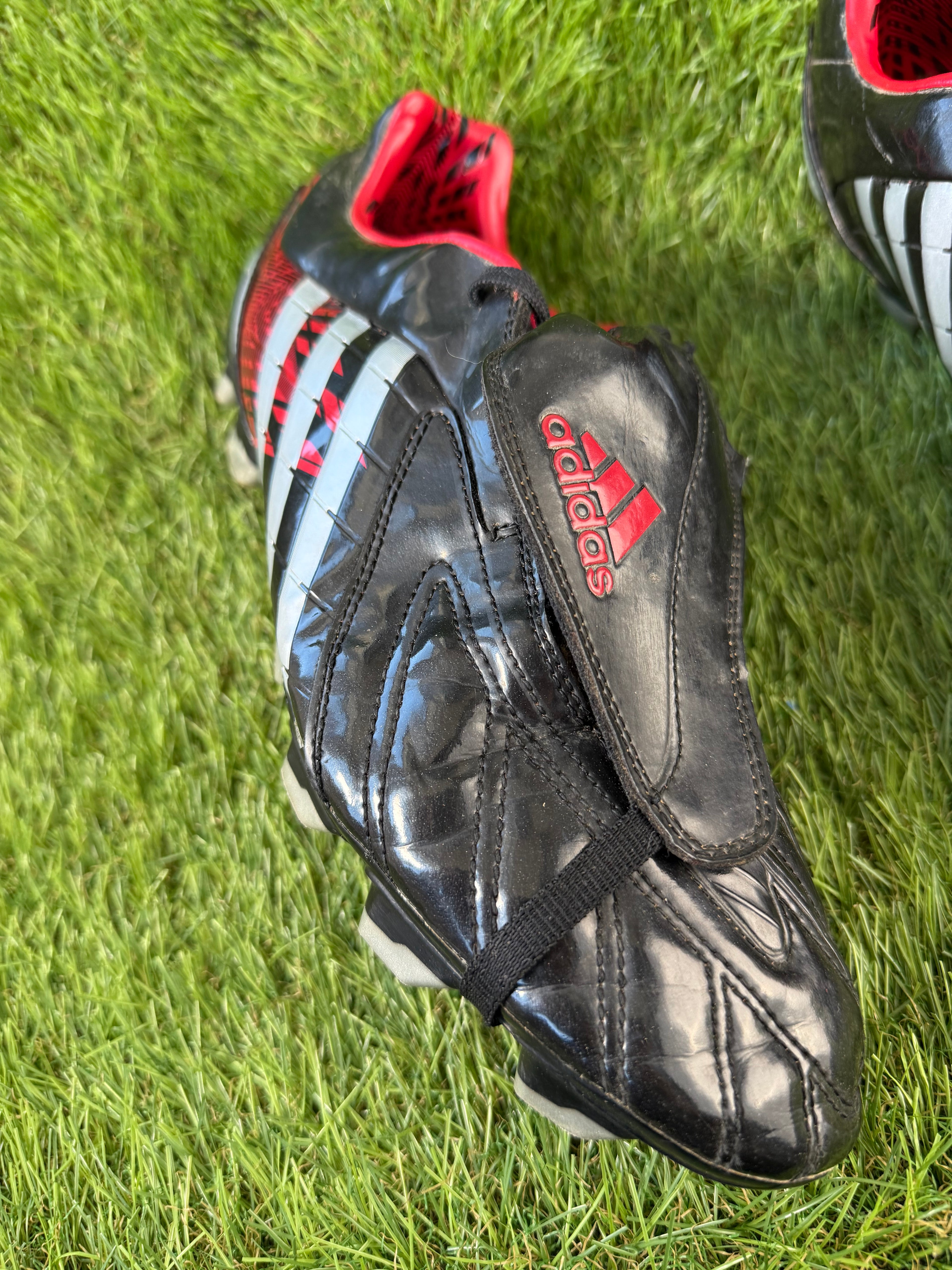 Adidas Predator Powerswerve FG - 11 UK