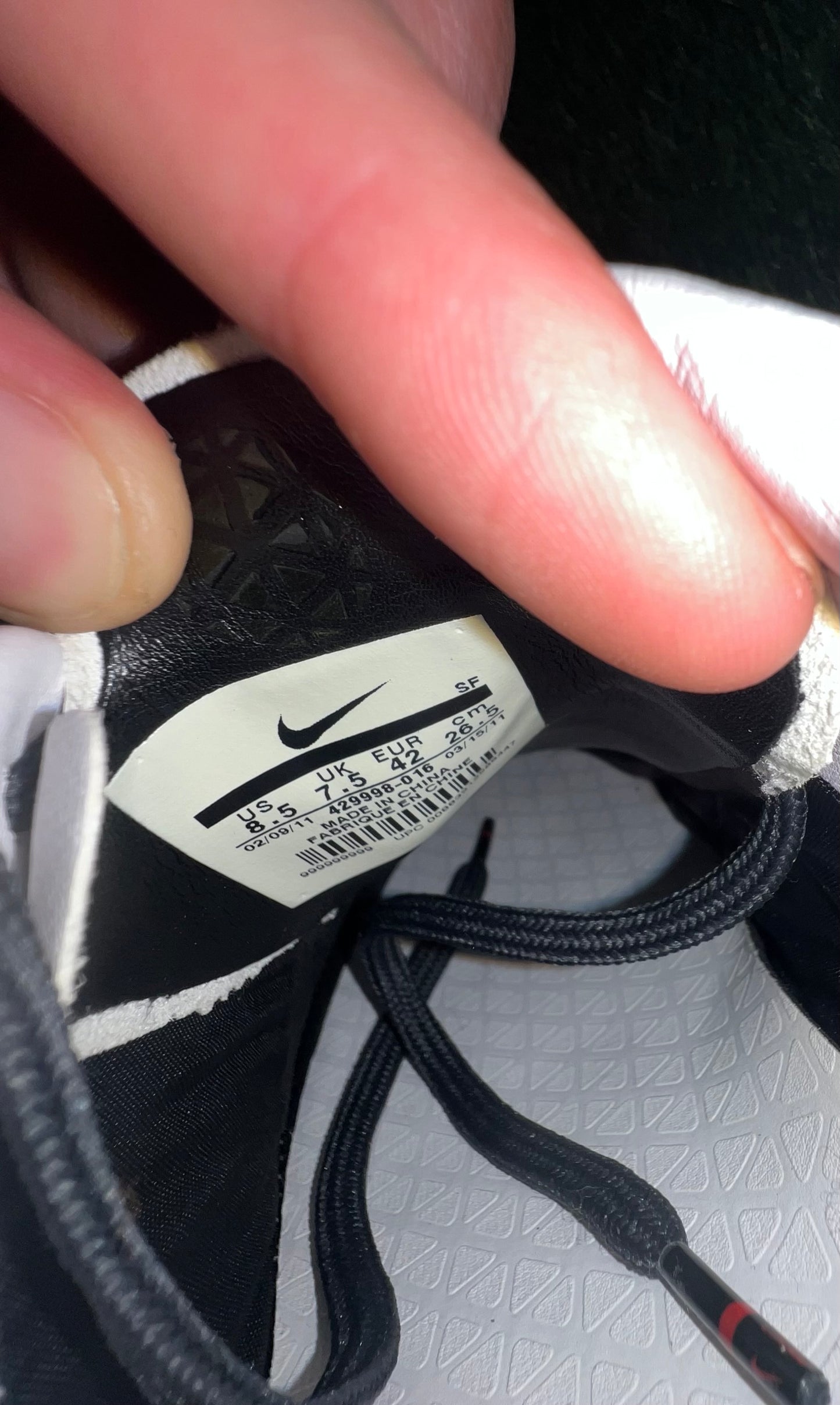 Nike CTR360 Maestri II SG - 7.5 UK