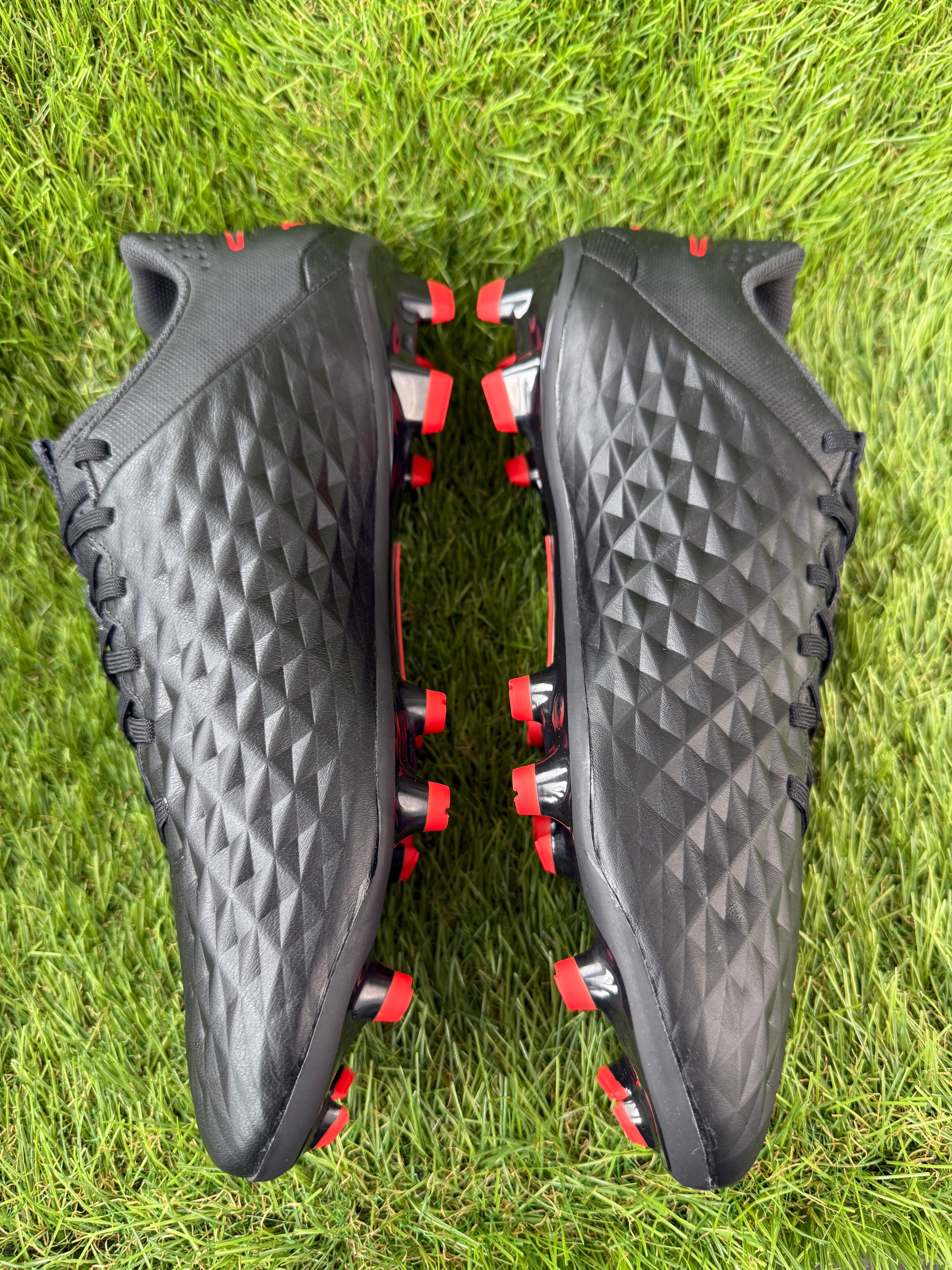 Nike Tiempo Legend 8 Academy FG - 9.5 UK
