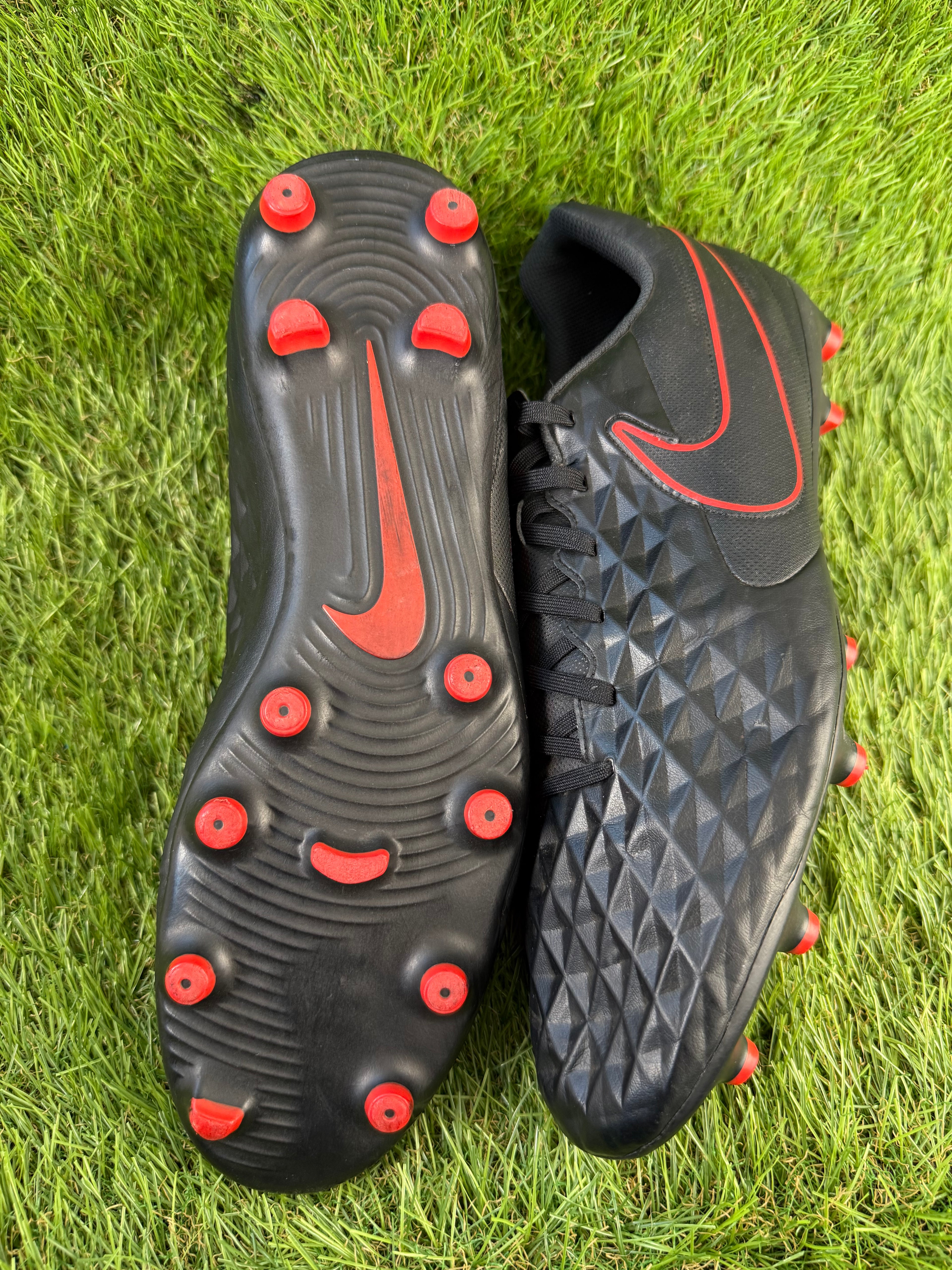 Nike Tiempo Legend 8 Club FG - 11 UK