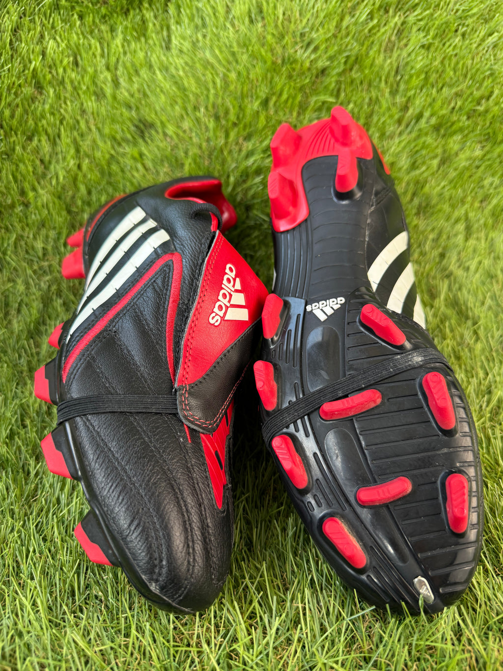 Adidas Predator Powerswerve FG - 8.5 UK
