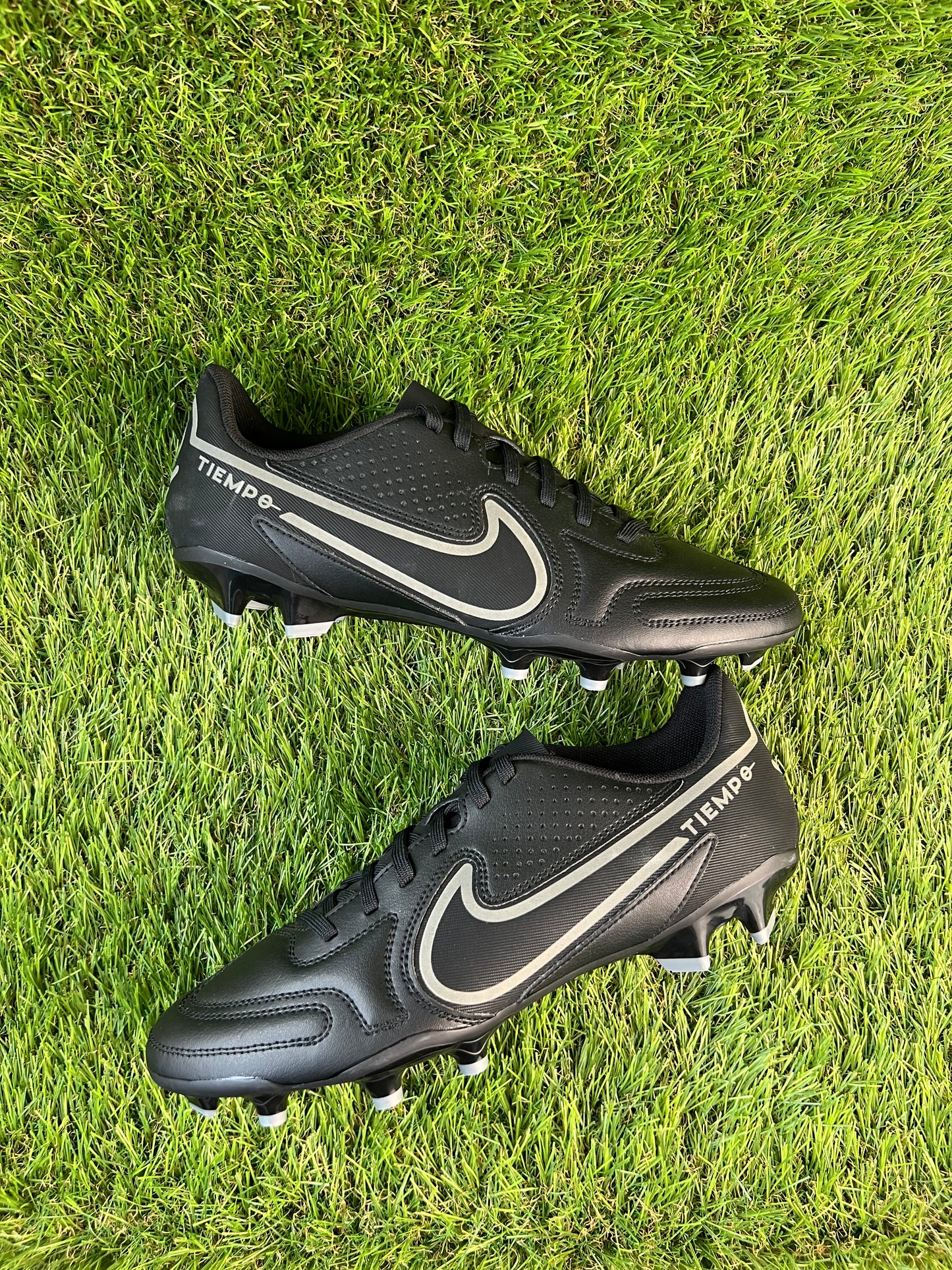 Nike Tiempo Legend IX Club FG - 7.5 UK