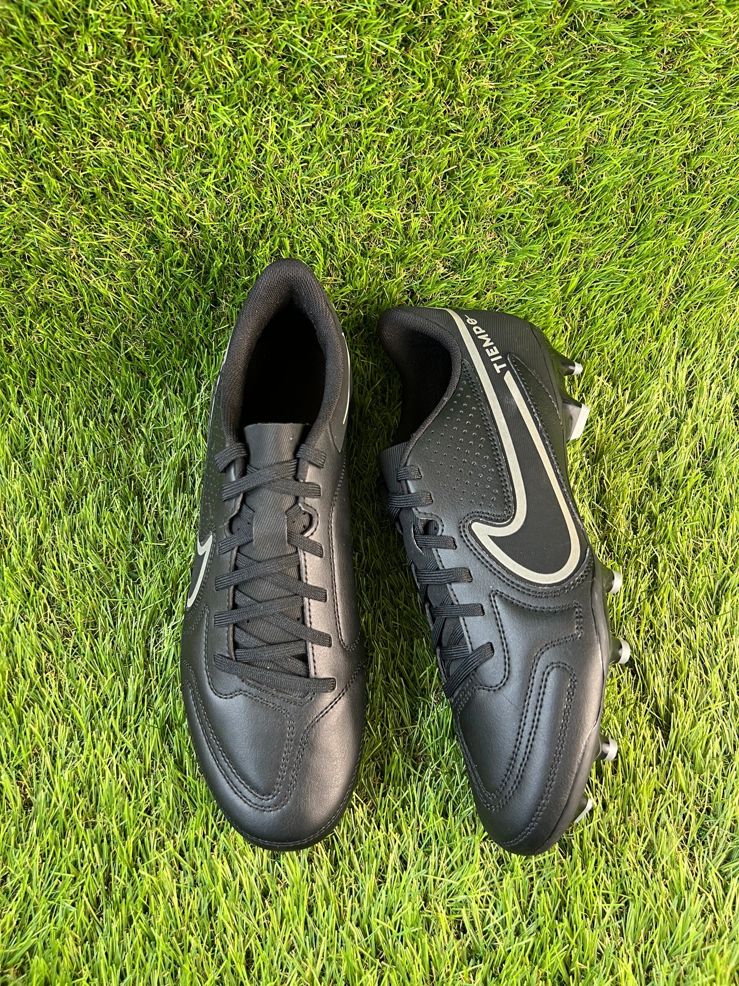 Nike Tiempo Legend IX Club FG - 7.5 UK