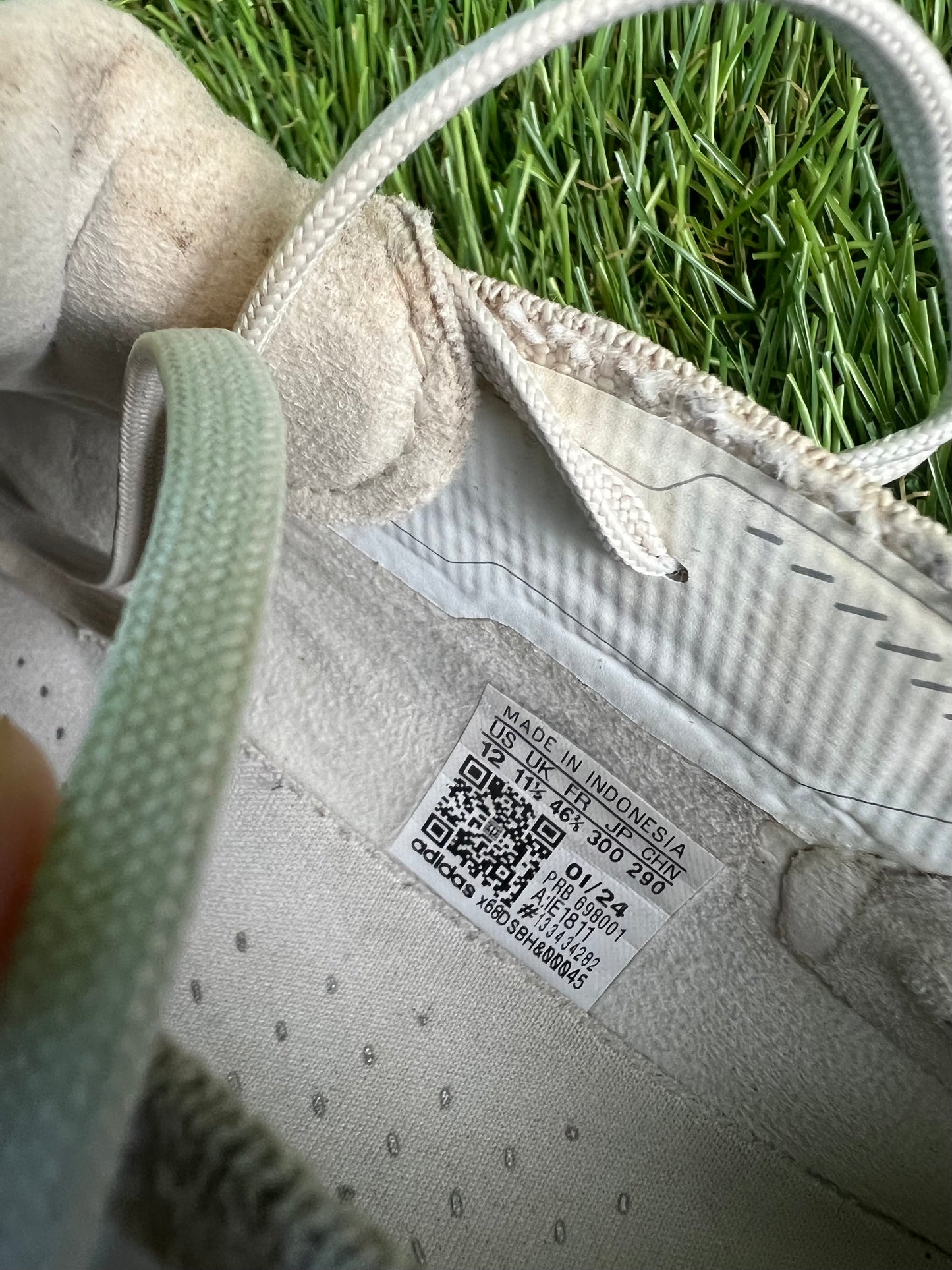 Adidas Predator 24 Elite tongue FG - 11.5 UK