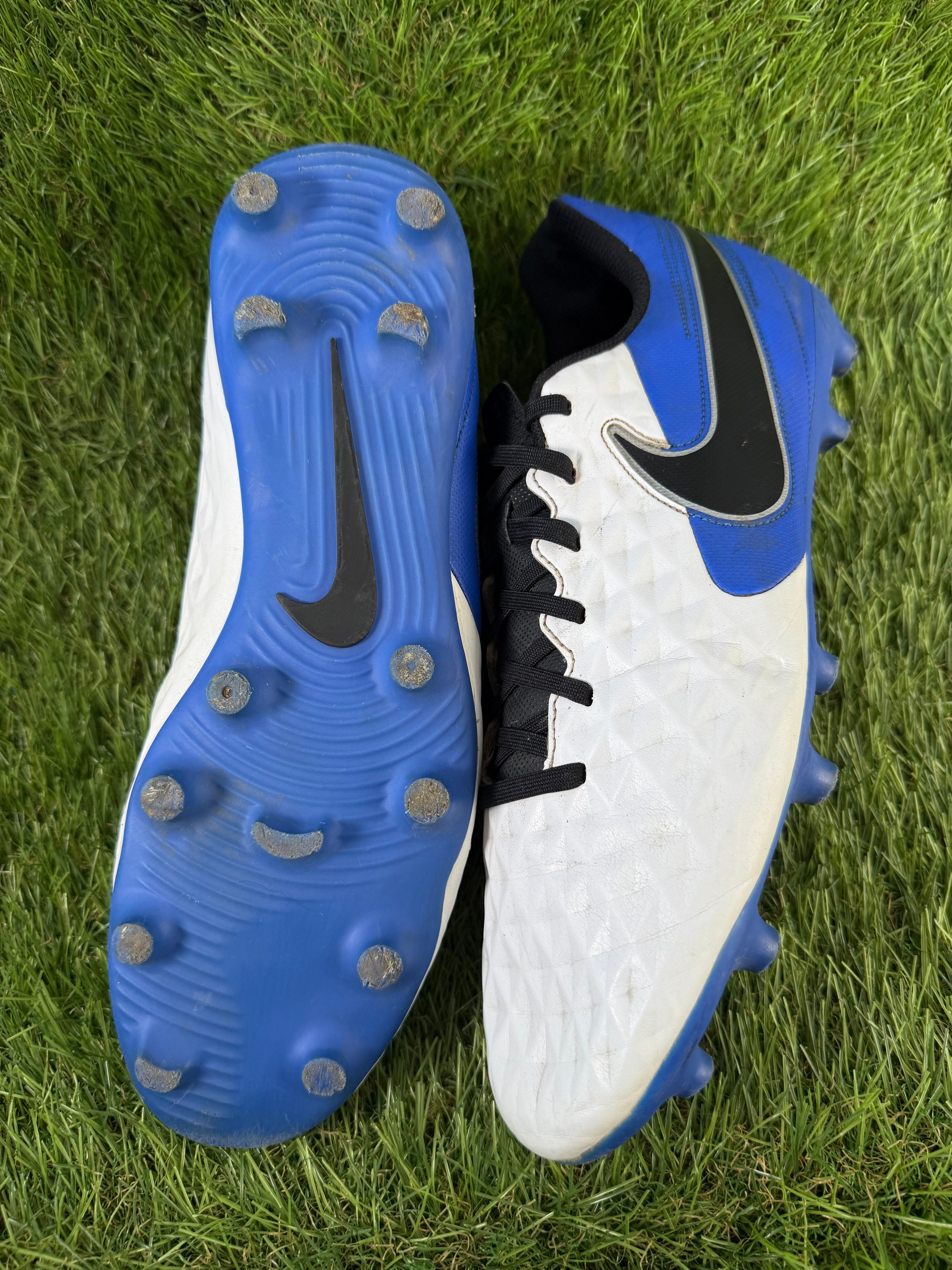 Nike Tiempo Legend 8 FG - 8.5 UK