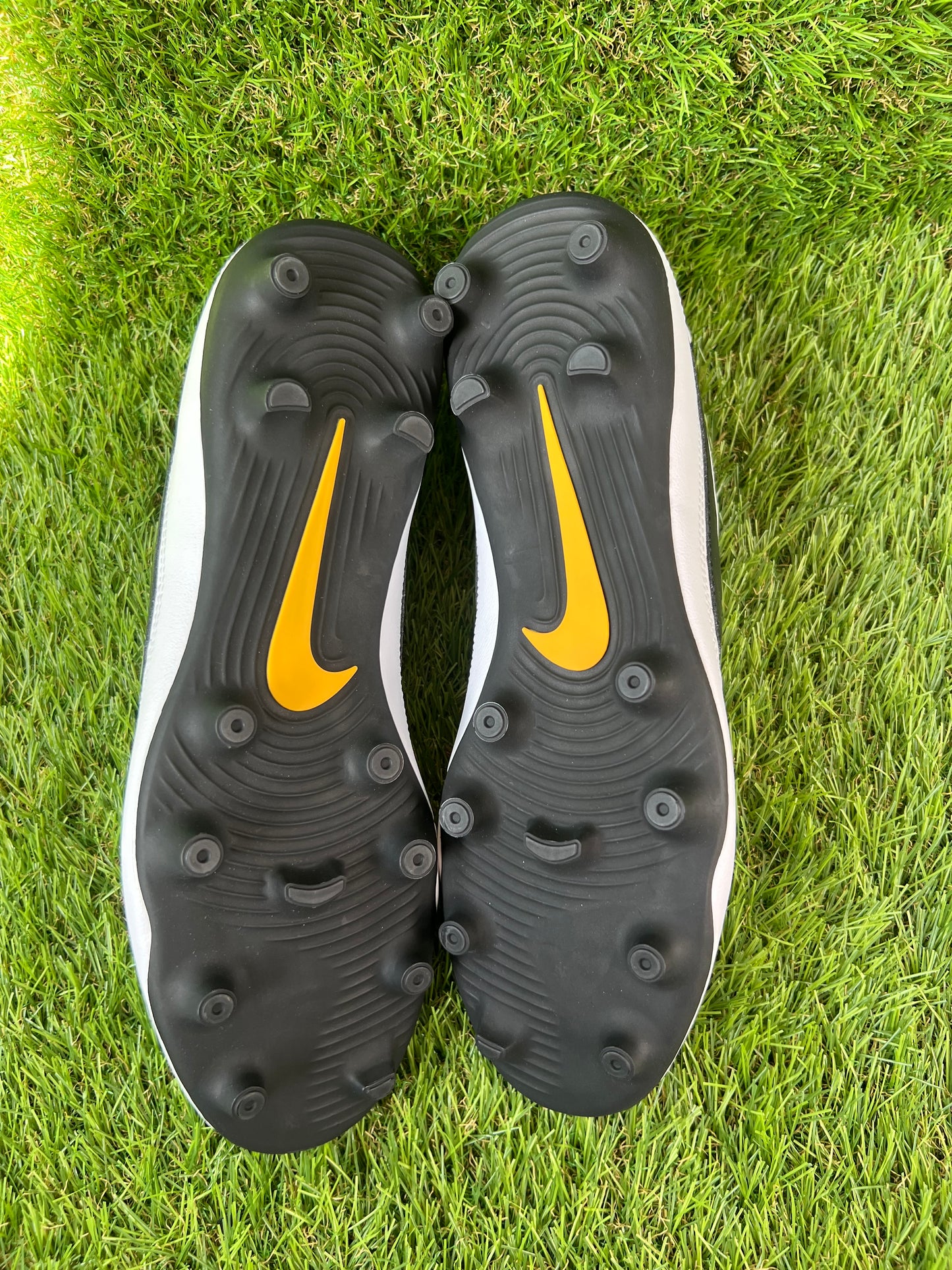 Nike Majestry FG - 9.5 UK
