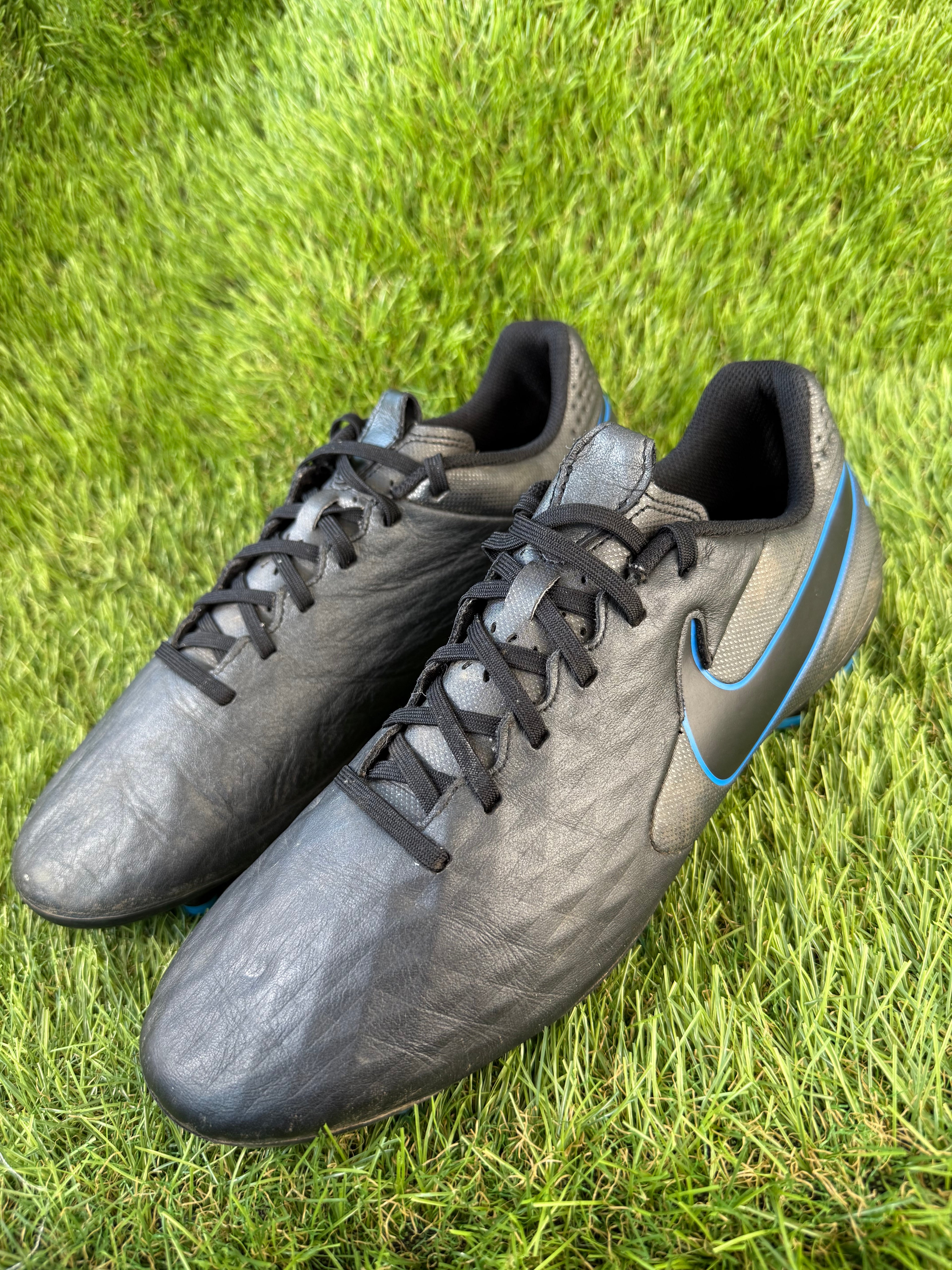 Nike Tiempo Legend 8 Academy FG - 8 UK