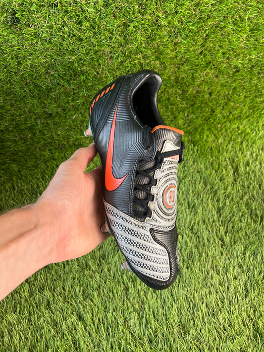 Nike Total 90 Shoot SG - 7.5 UK