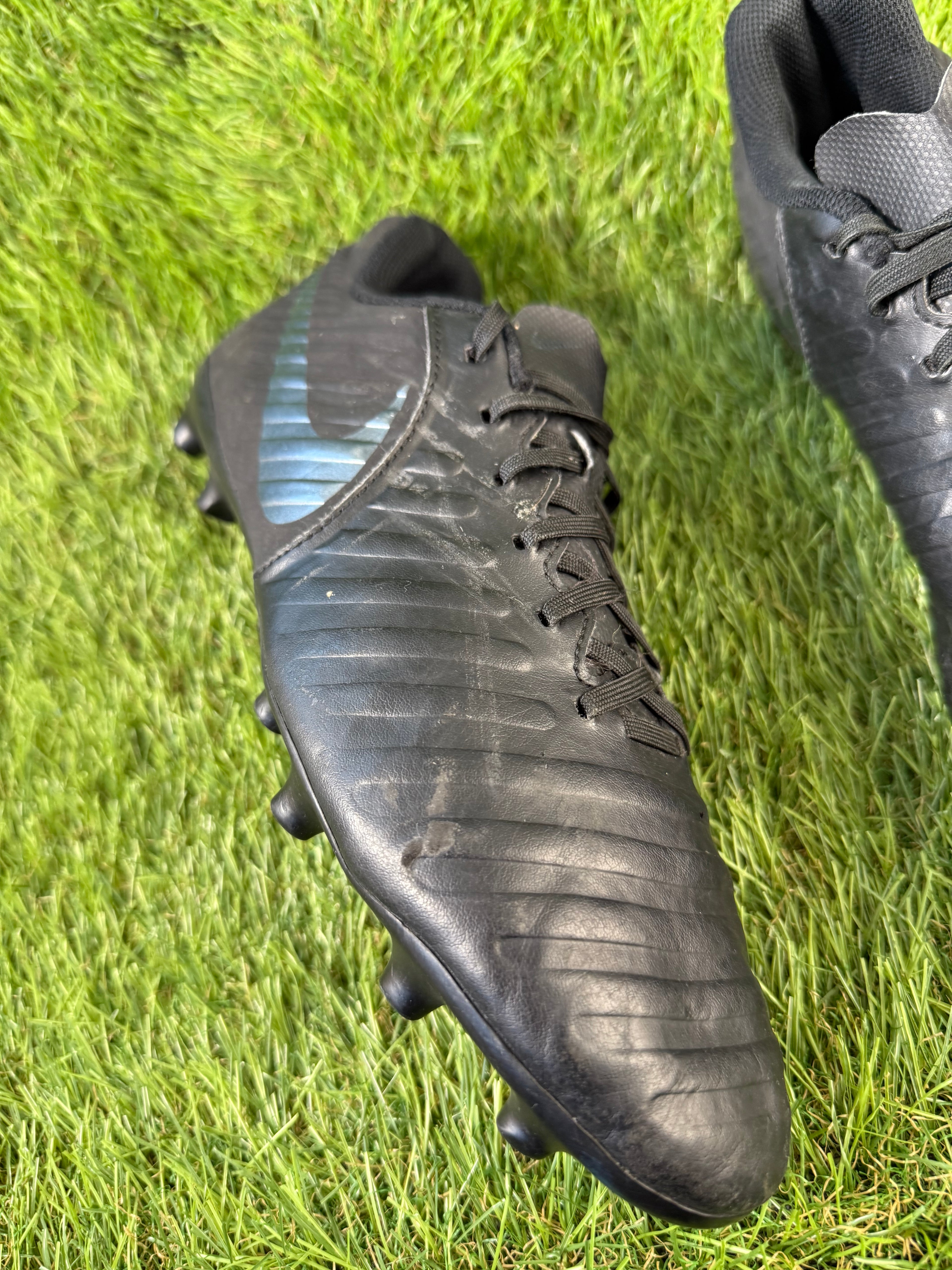 Nike Tiempo Legend 7 FG - 8.5 UK