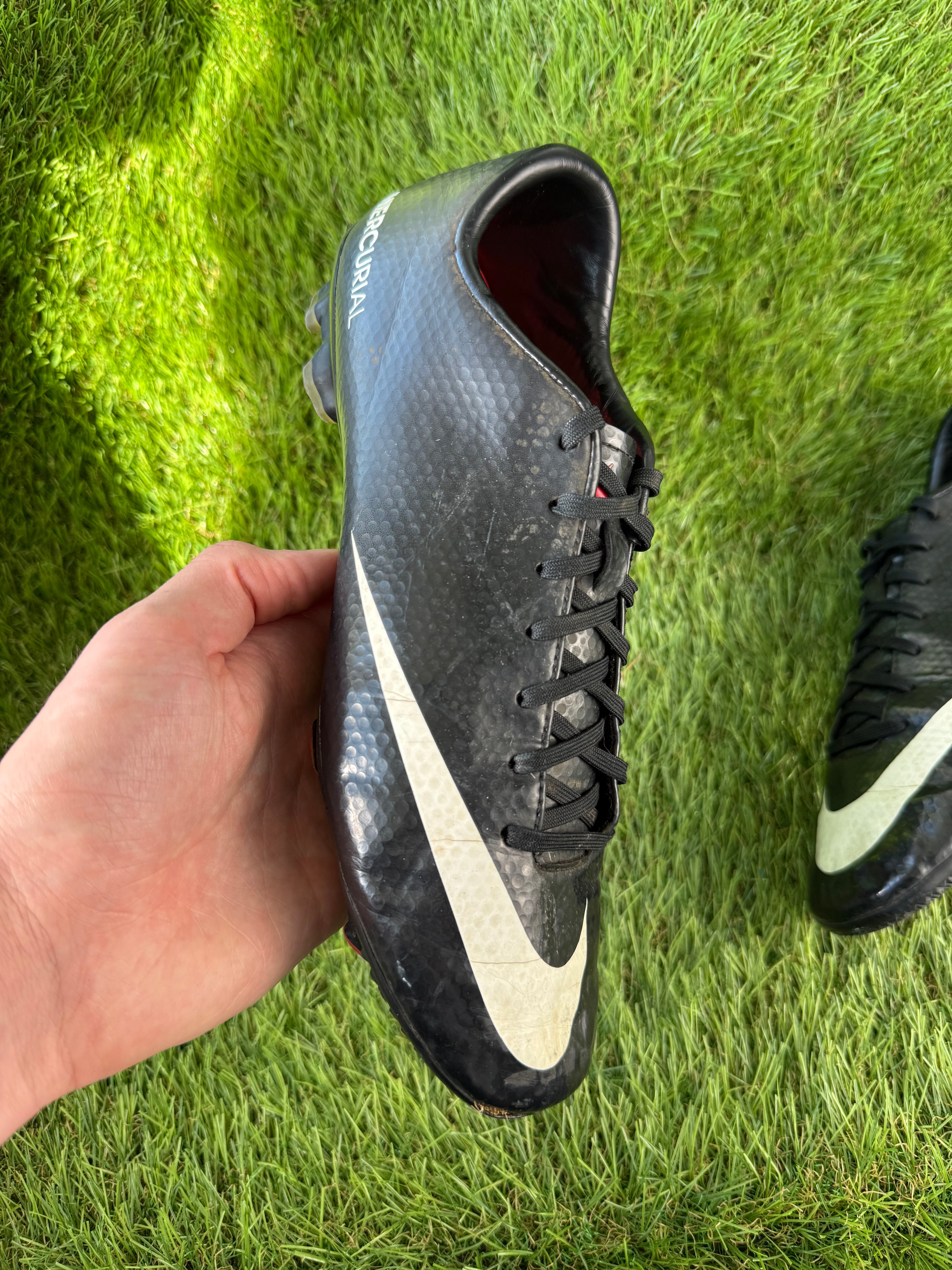 Nike Mercurial Victory IV FG - 8 UK