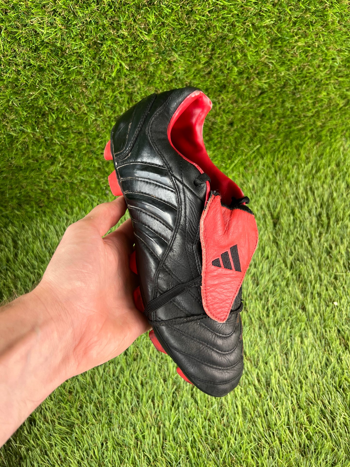 Adidas Predator Pulsion FG - 8 UK