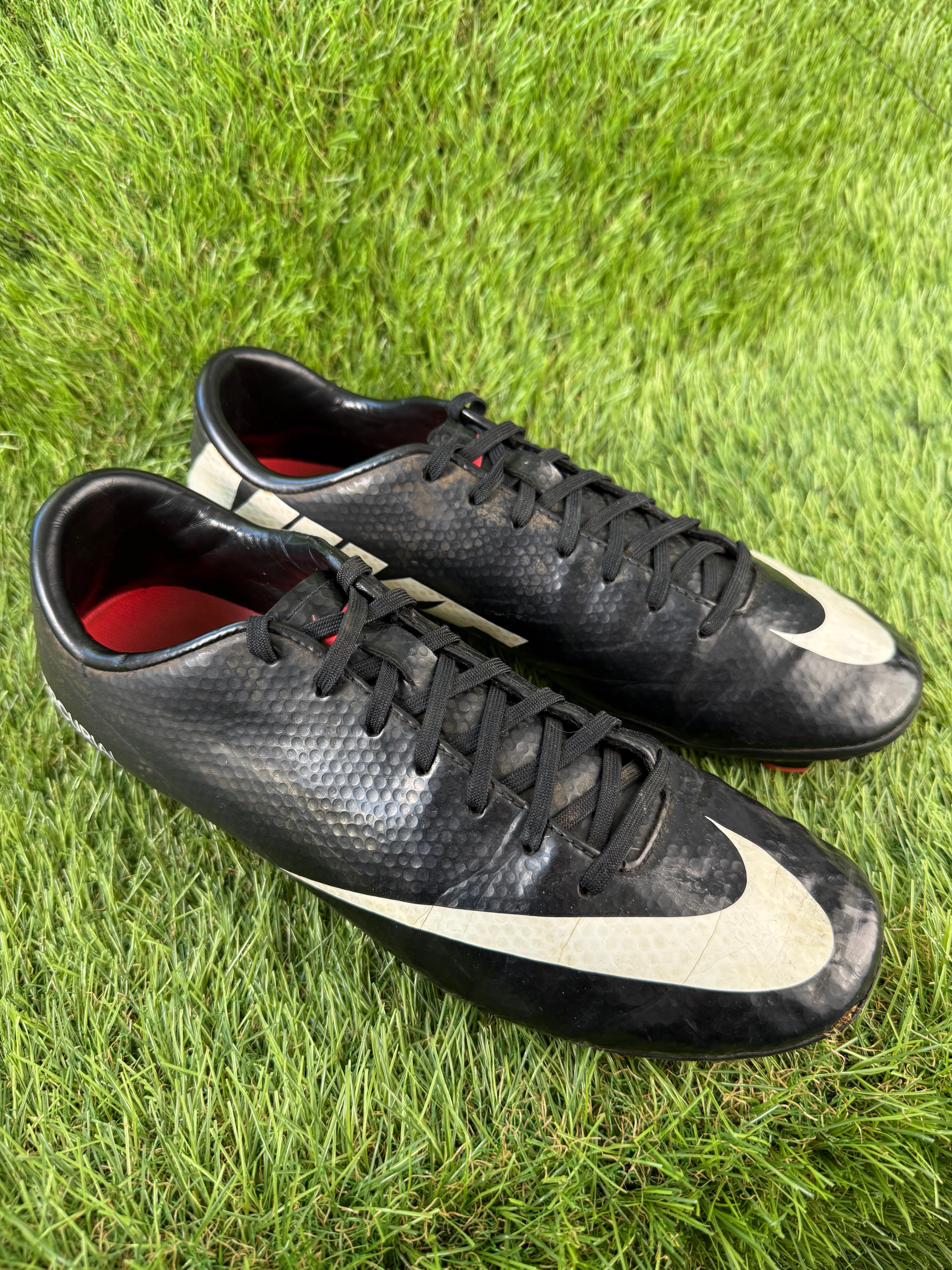 Nike Mercurial Victory IV FG - 8 UK