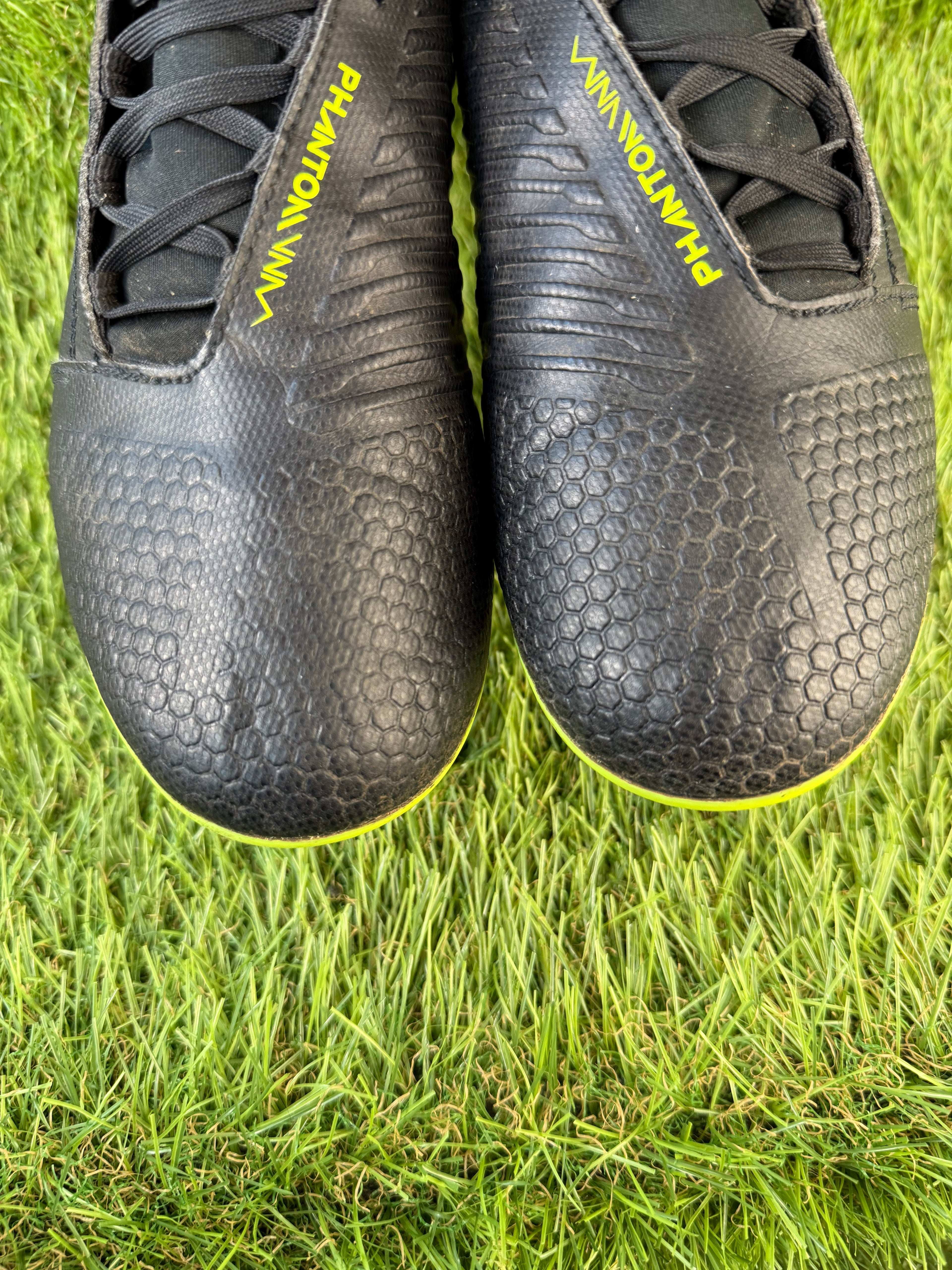 Nike Phantom Venom Club FG - 8 UK