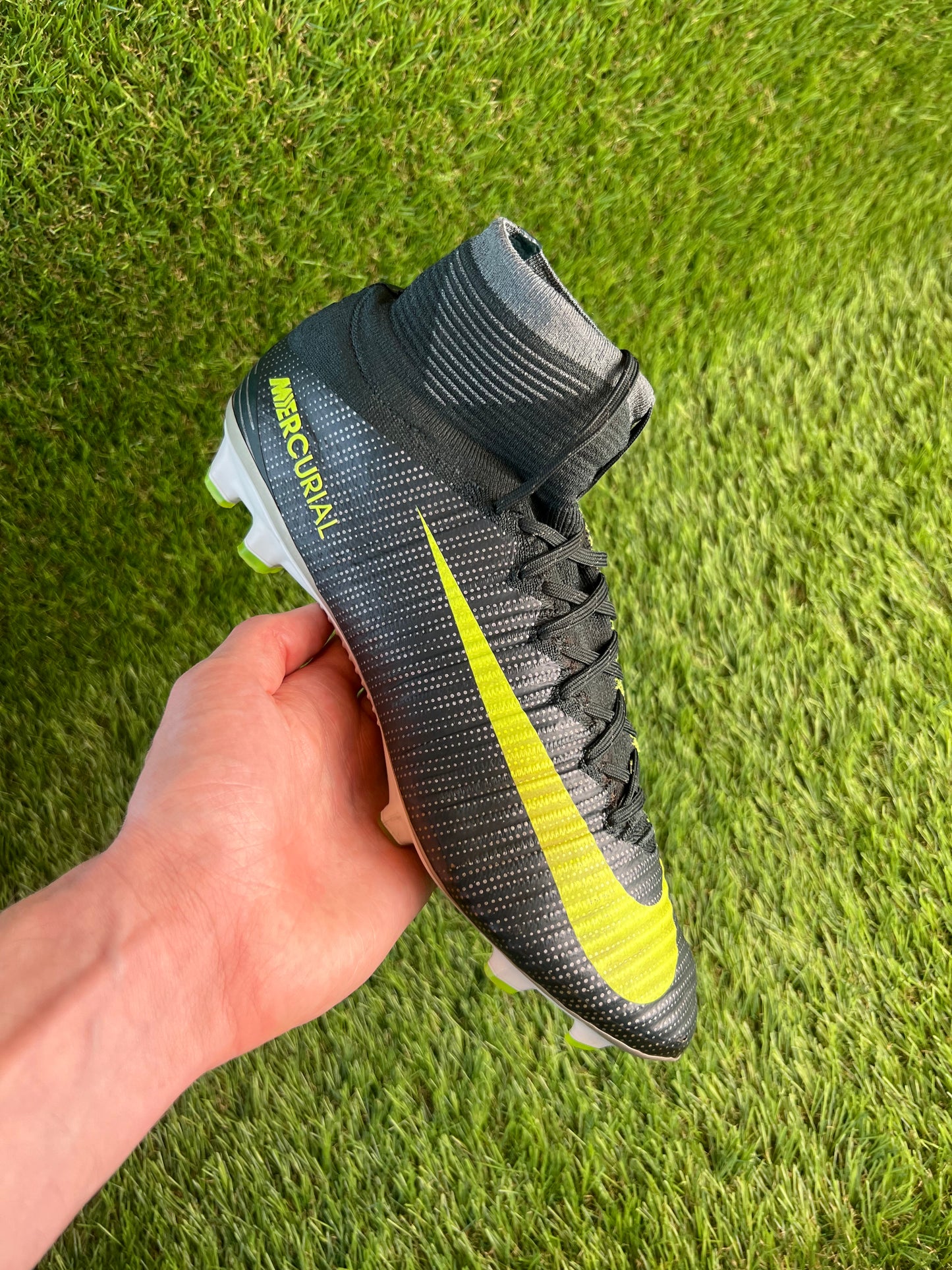 Nike Mercurial Superfly V ACC CR7 FG - 9 UK