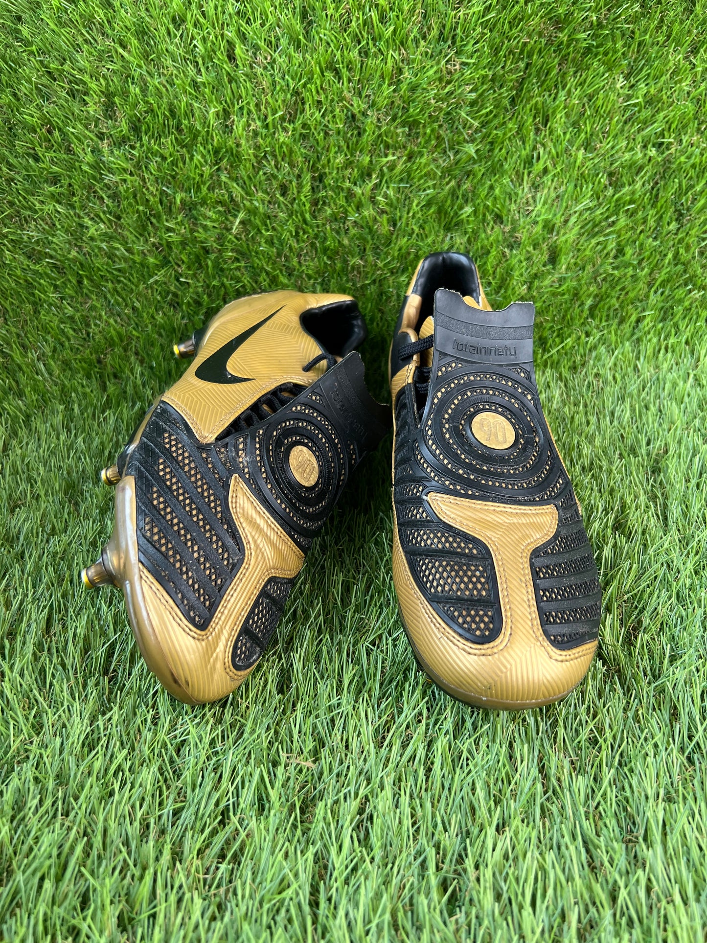 Nike Total 90 Laser II Elite SG - 8.5 UK