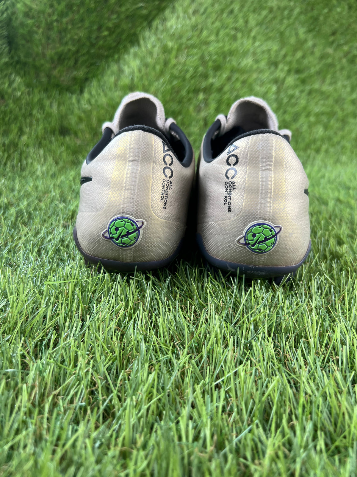 Nike Phantom Venom Elite FG - 8 UK