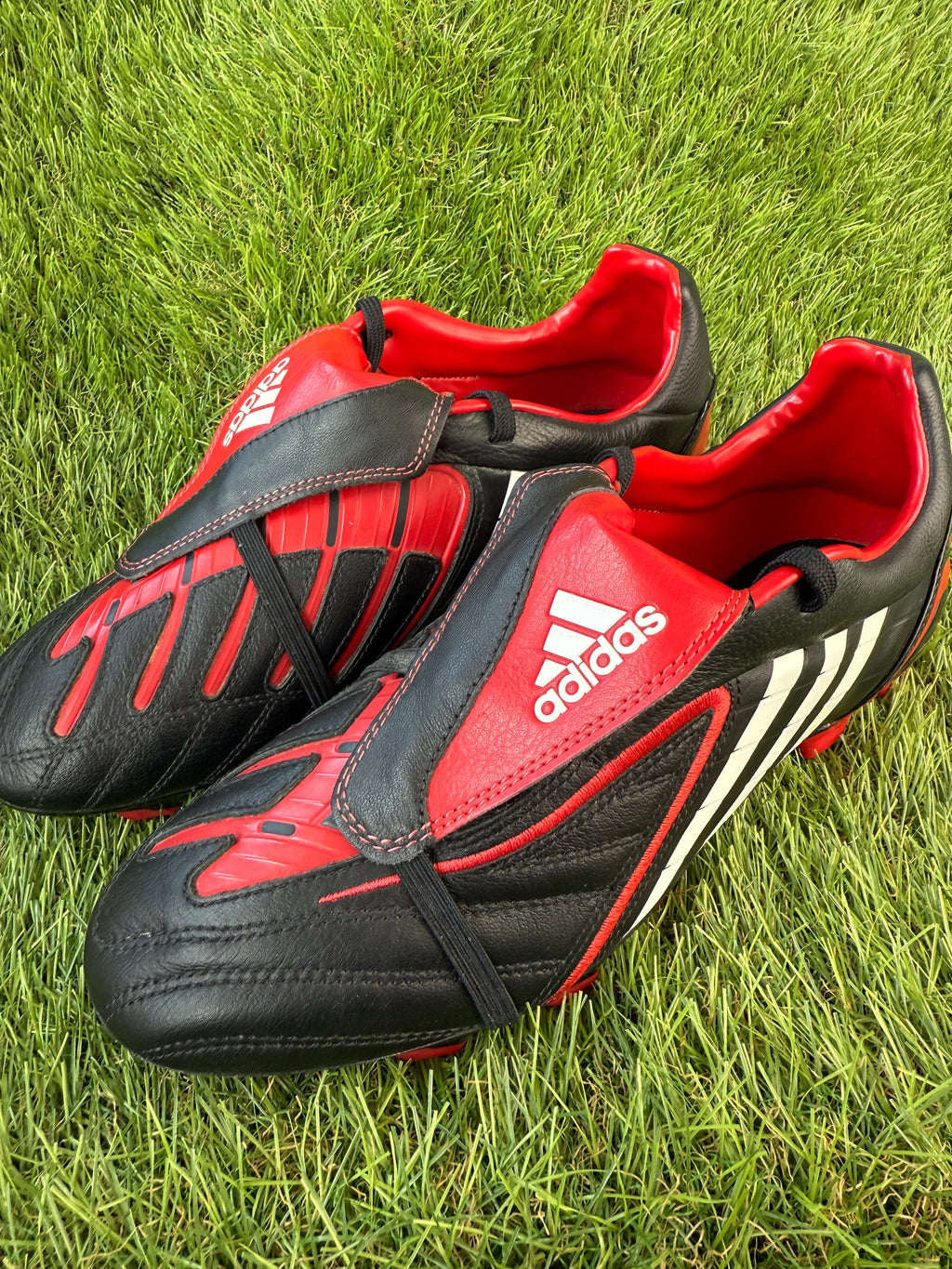 Adidas Predator Powerswerve FG - 8.5 UK