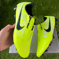 Nike Phantom Venom Elite FG - 11 UK