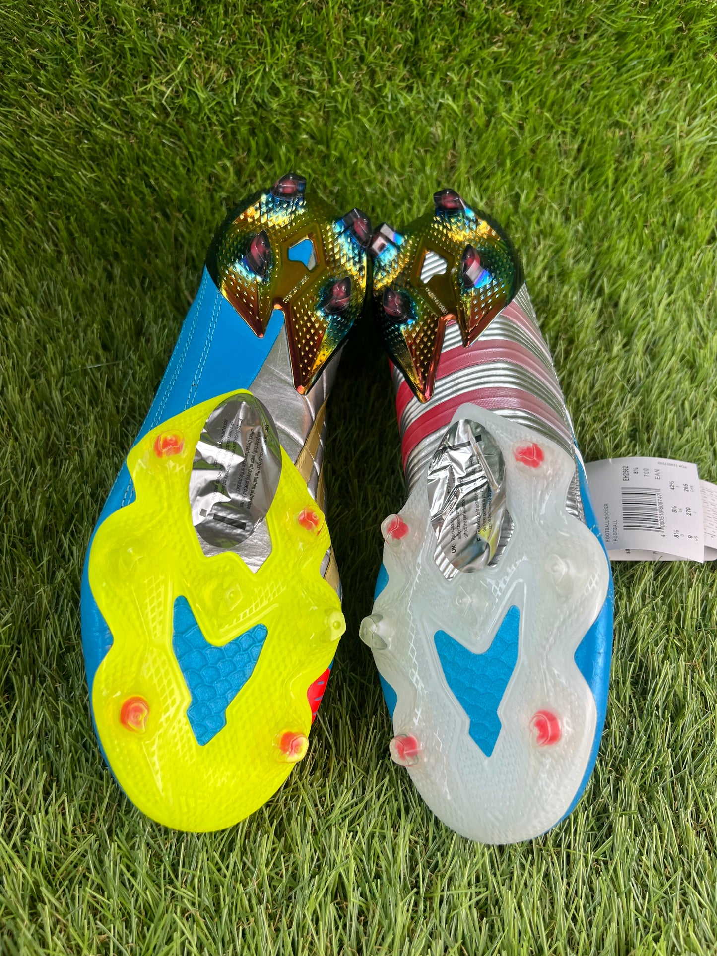 Adidas Predator Archive FG - 8.5 UK