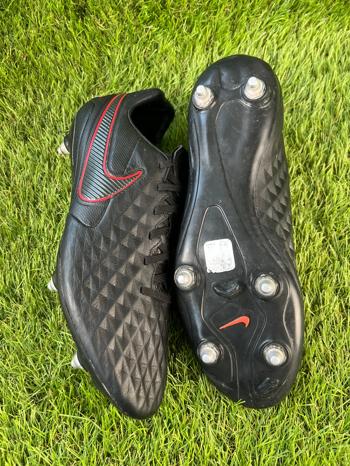 Nike Tiempo Legend 8 Pro - 9.5 UK