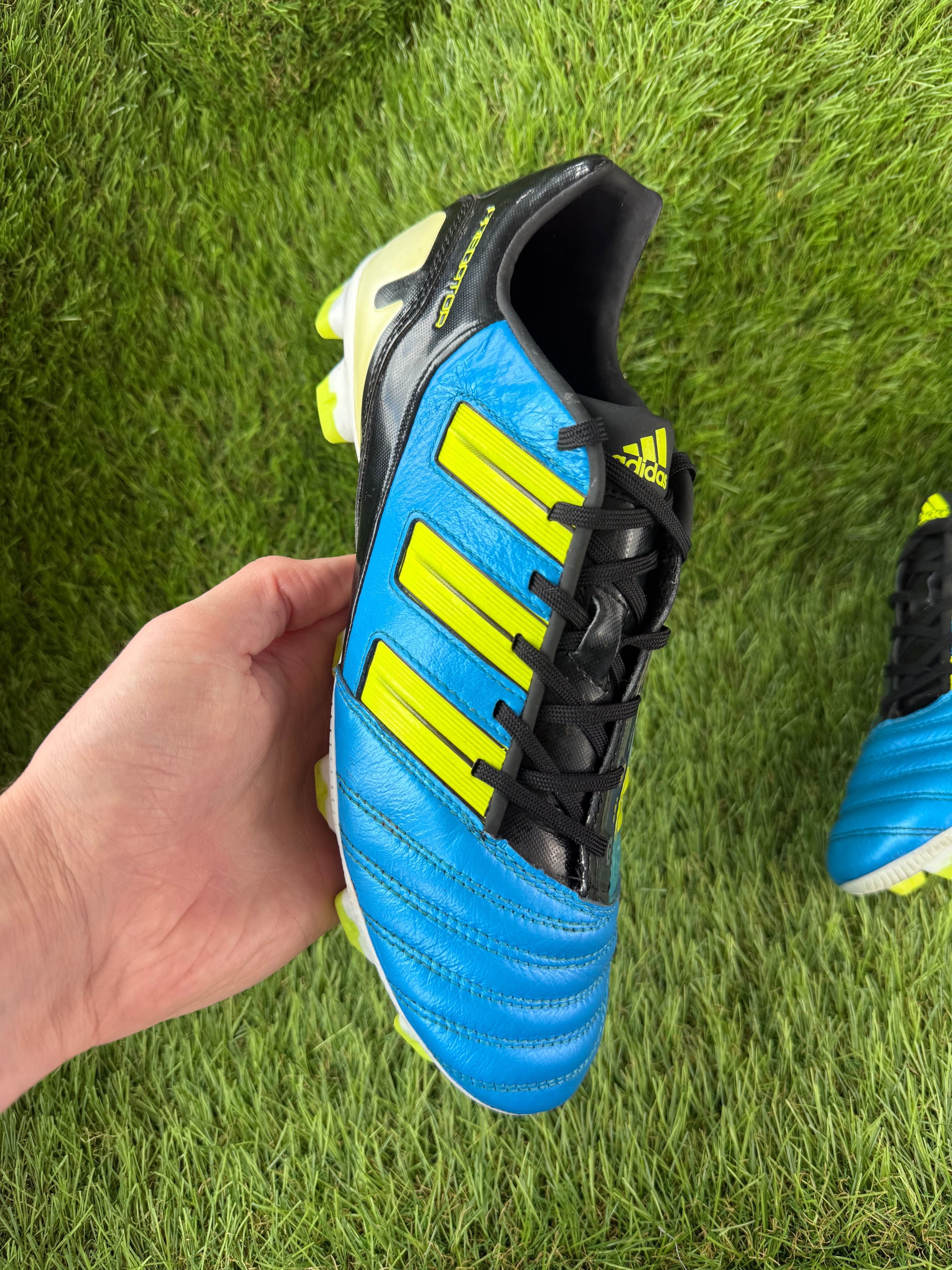 Adidas Predator AdiPower FG - 8.5 UK