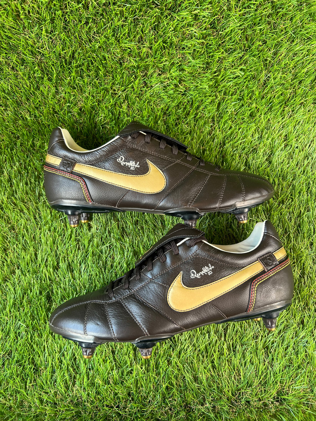 Nike Tiempo R10 SG - 9 UK