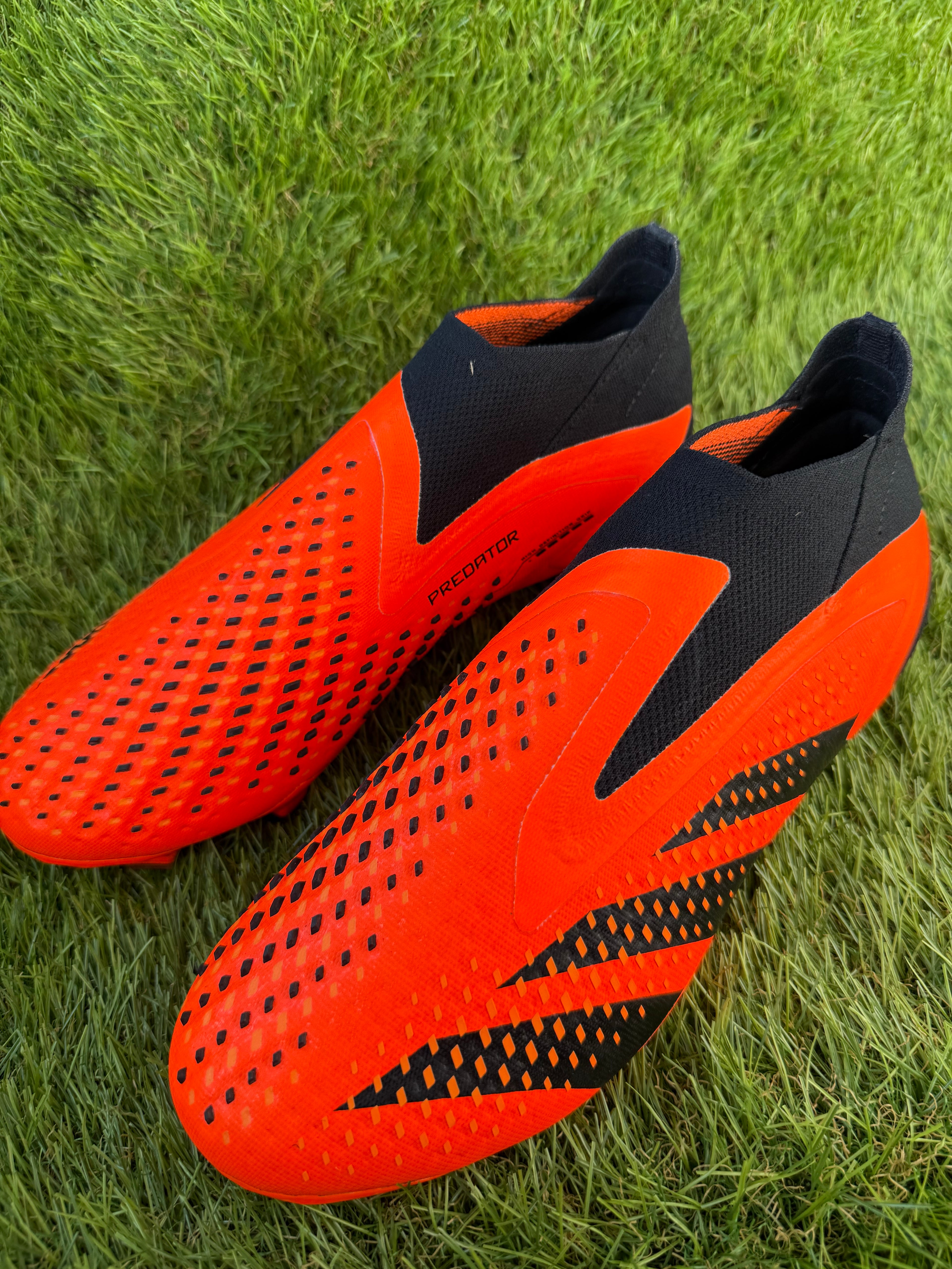 Adidas Predator Accuracy+ Elite FG - 7.5 UK