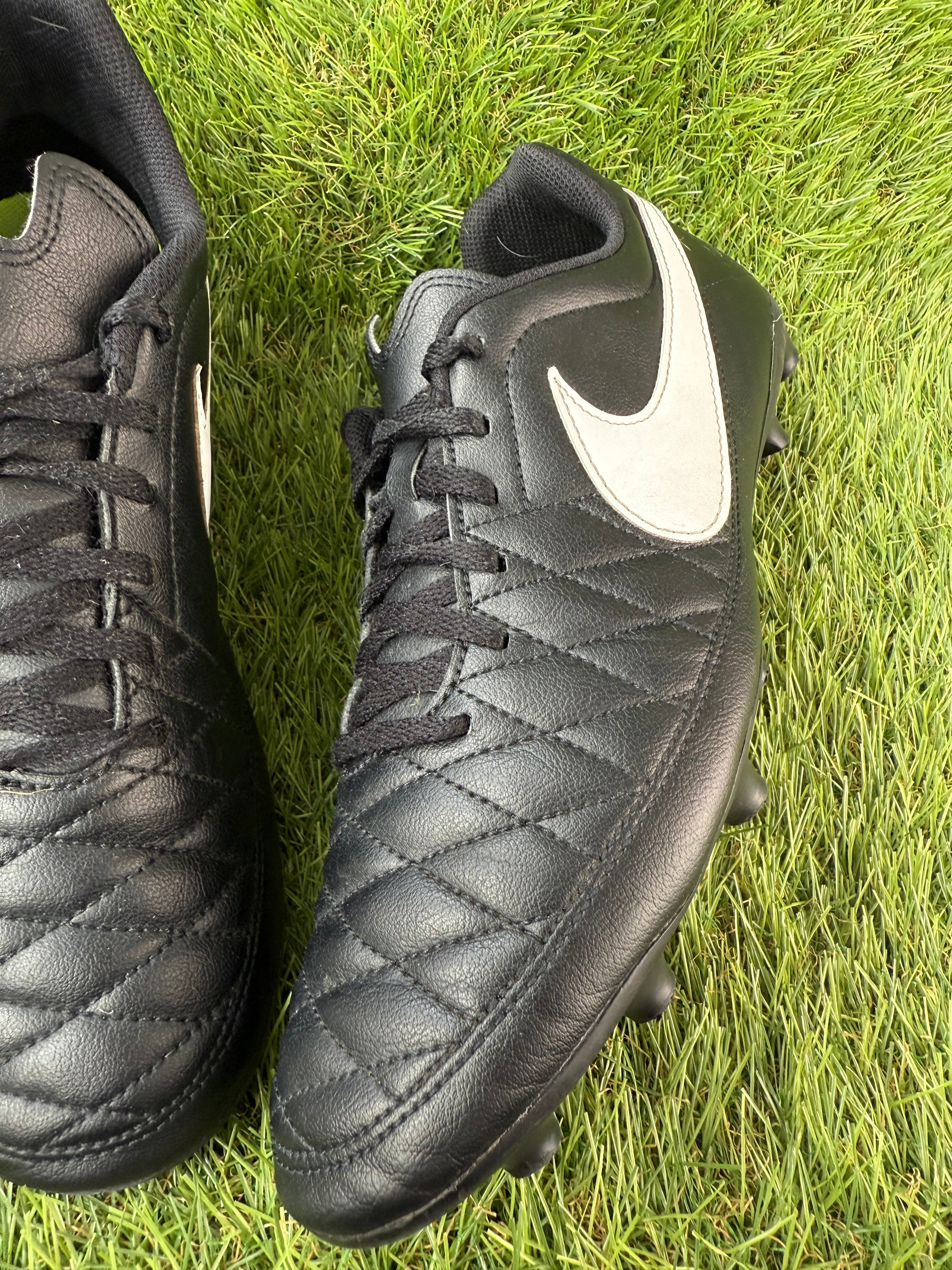 Nike Tiempo Majestry FG - 9 UK