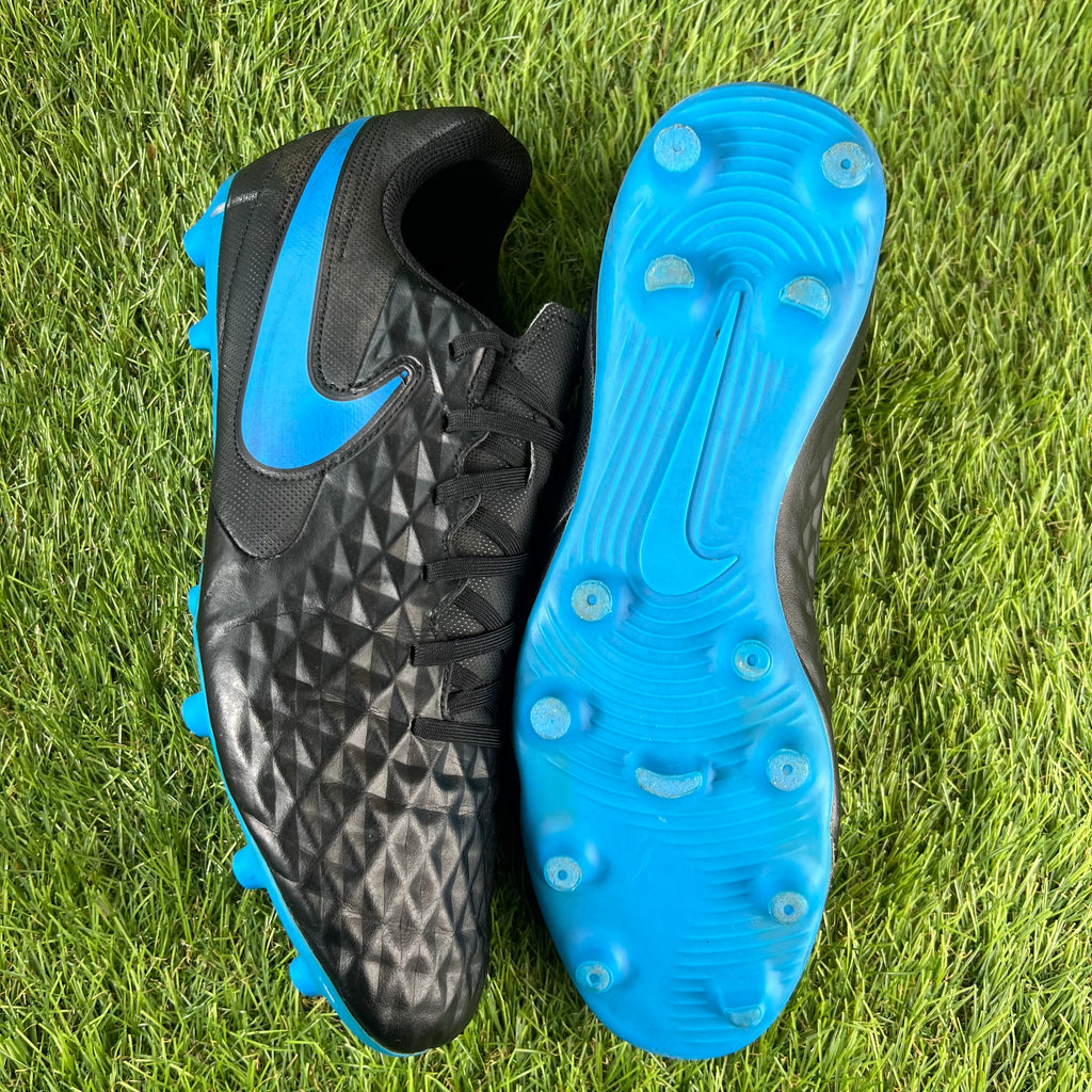 Nike Tiempo Legend 8 FG - 9.5 UK