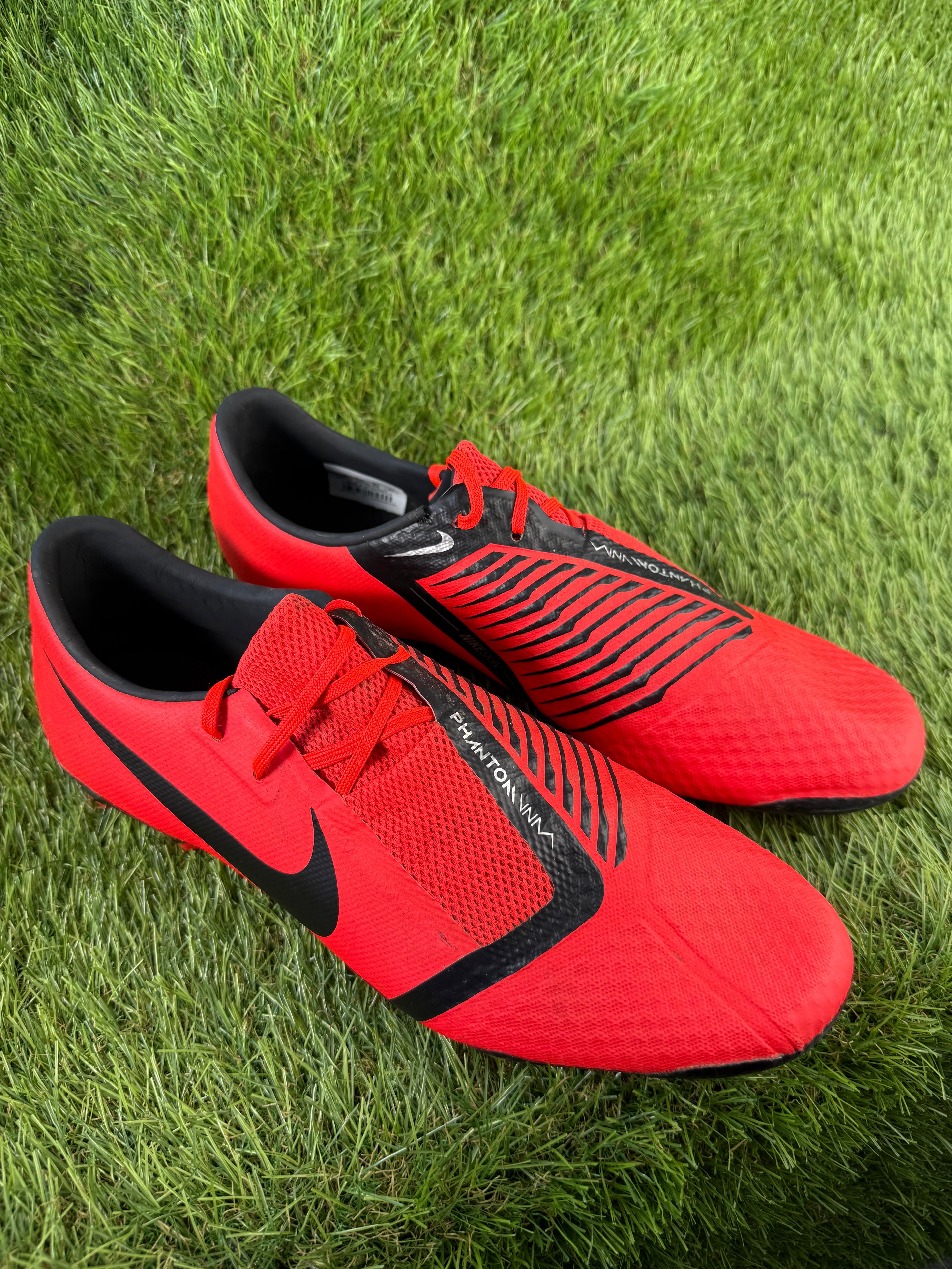 Nike Phantom Venom Academy Red FG - 11 UK
