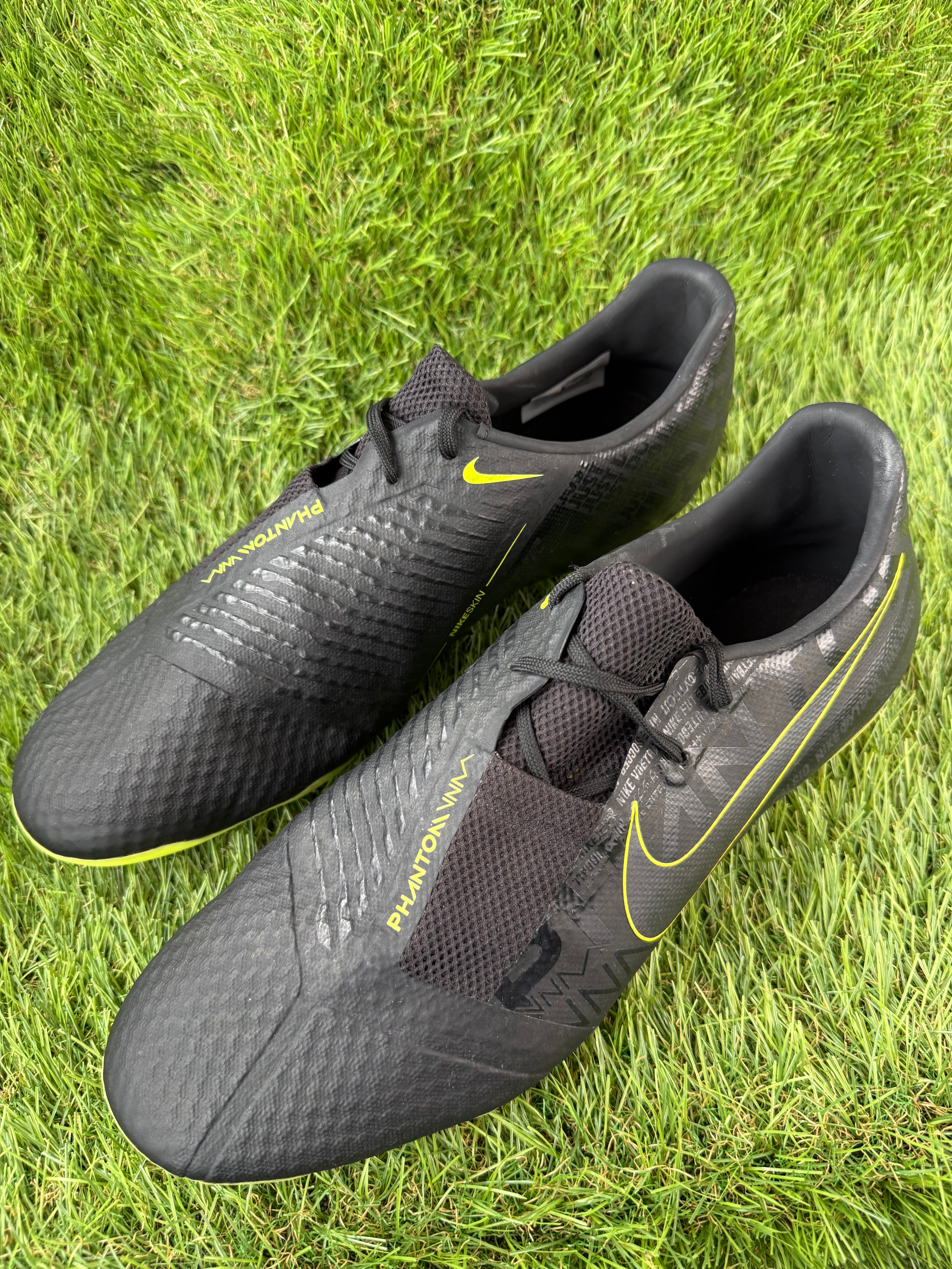 Nike Phantom Venom Academy FG - 10.5 UK