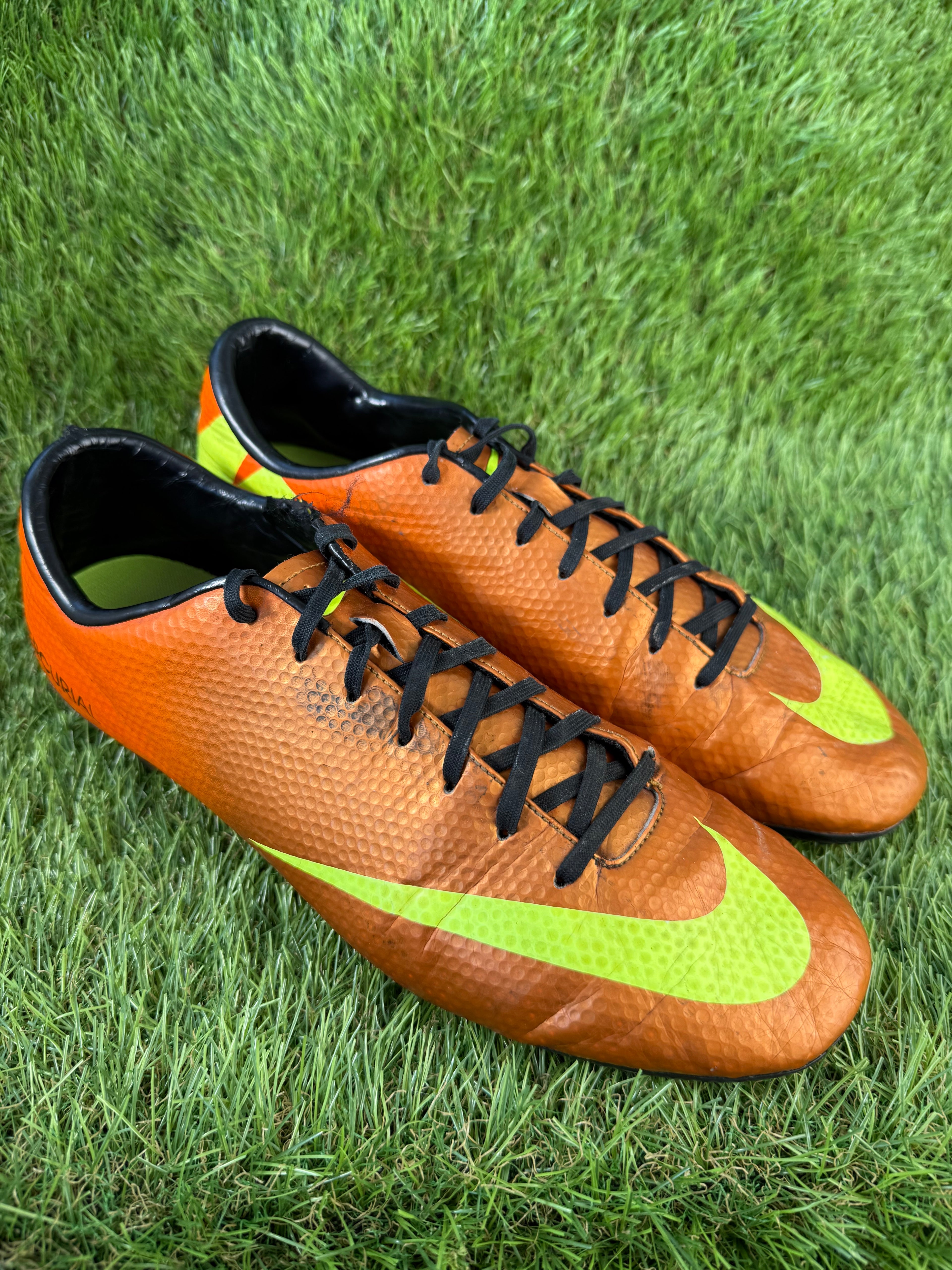 Nike Mercurial Victory IV FG - 10.5 UK