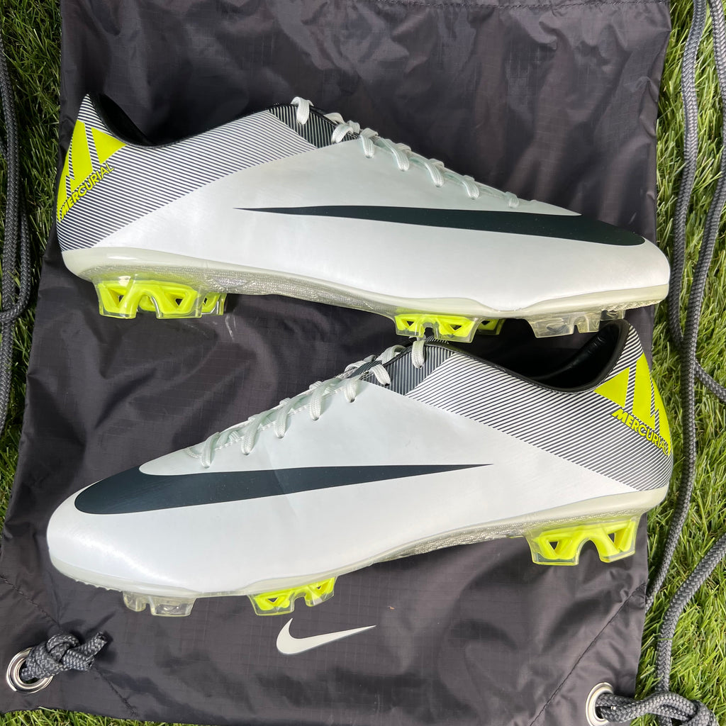Nike Mercurial Vapor VII FG - 11.5 UK