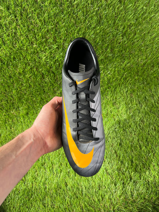 Nike Mercurial Victory SG - 11 UK