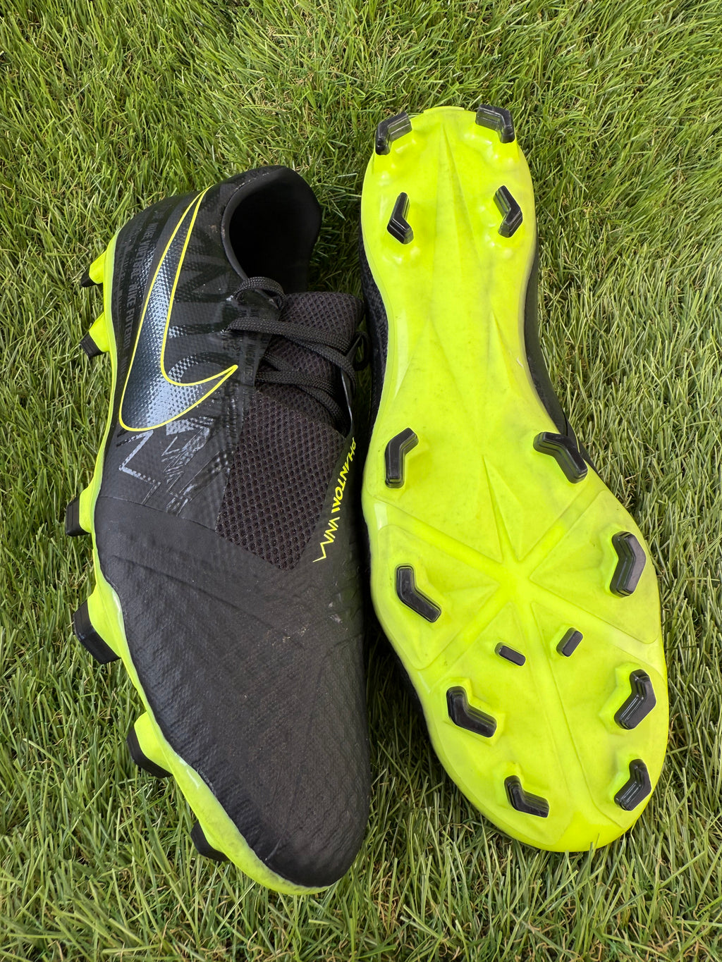 Nike Phantom Venom Academy FG - 8 UK