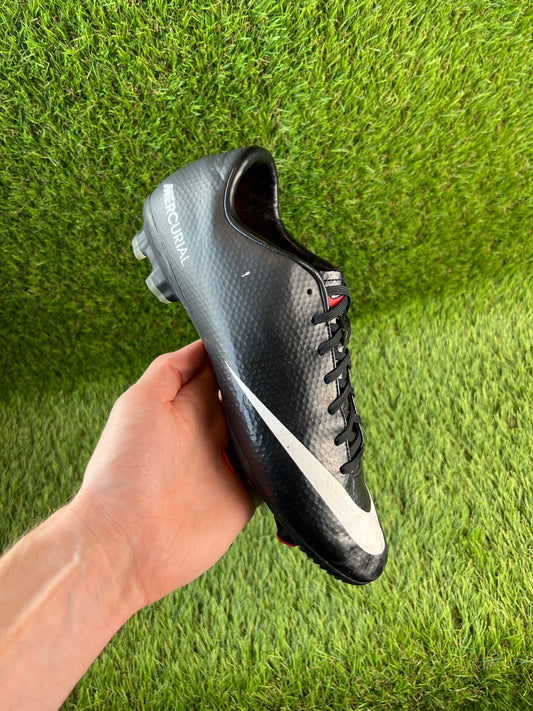 Nike Mercurial Victory IV FG - 9 UK