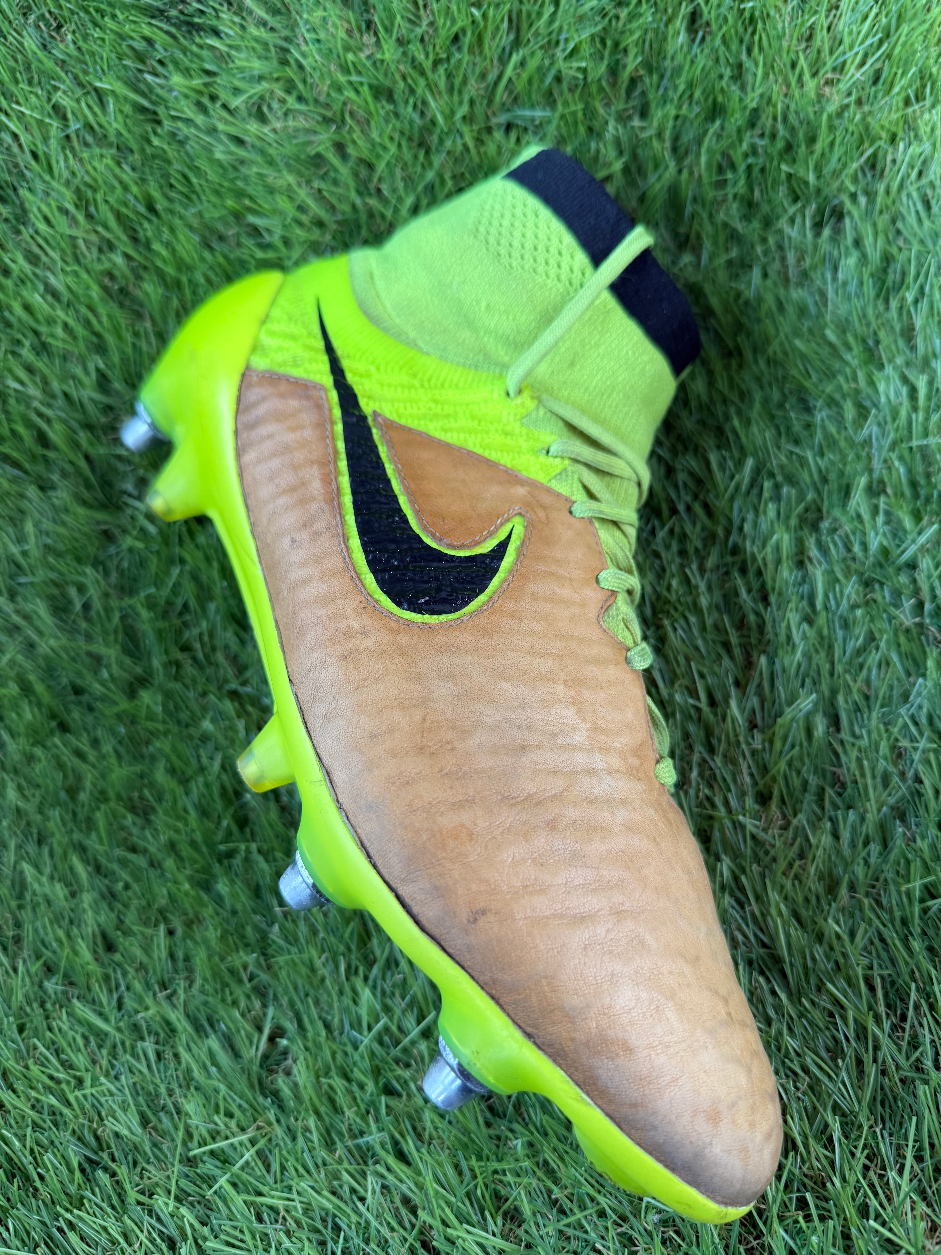 Nike Magista Obra Elite Tech Craft SG - 7.5 UK