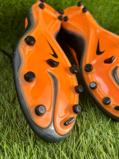 Nike Hypervenom Phatal FG - 10.5 UK