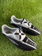 Umbro Michael Owen SG - 8.5 UK