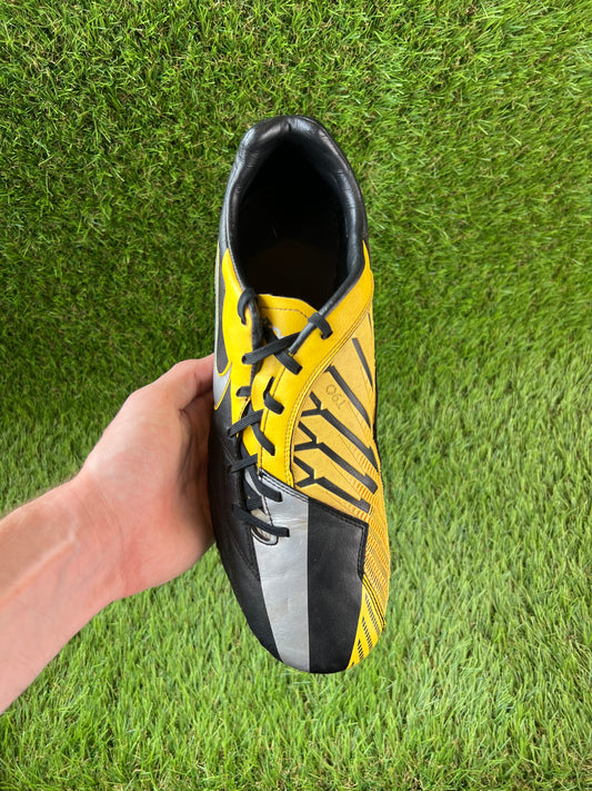 Nike Total 90 Laser IV Shoot SG - 11 UK