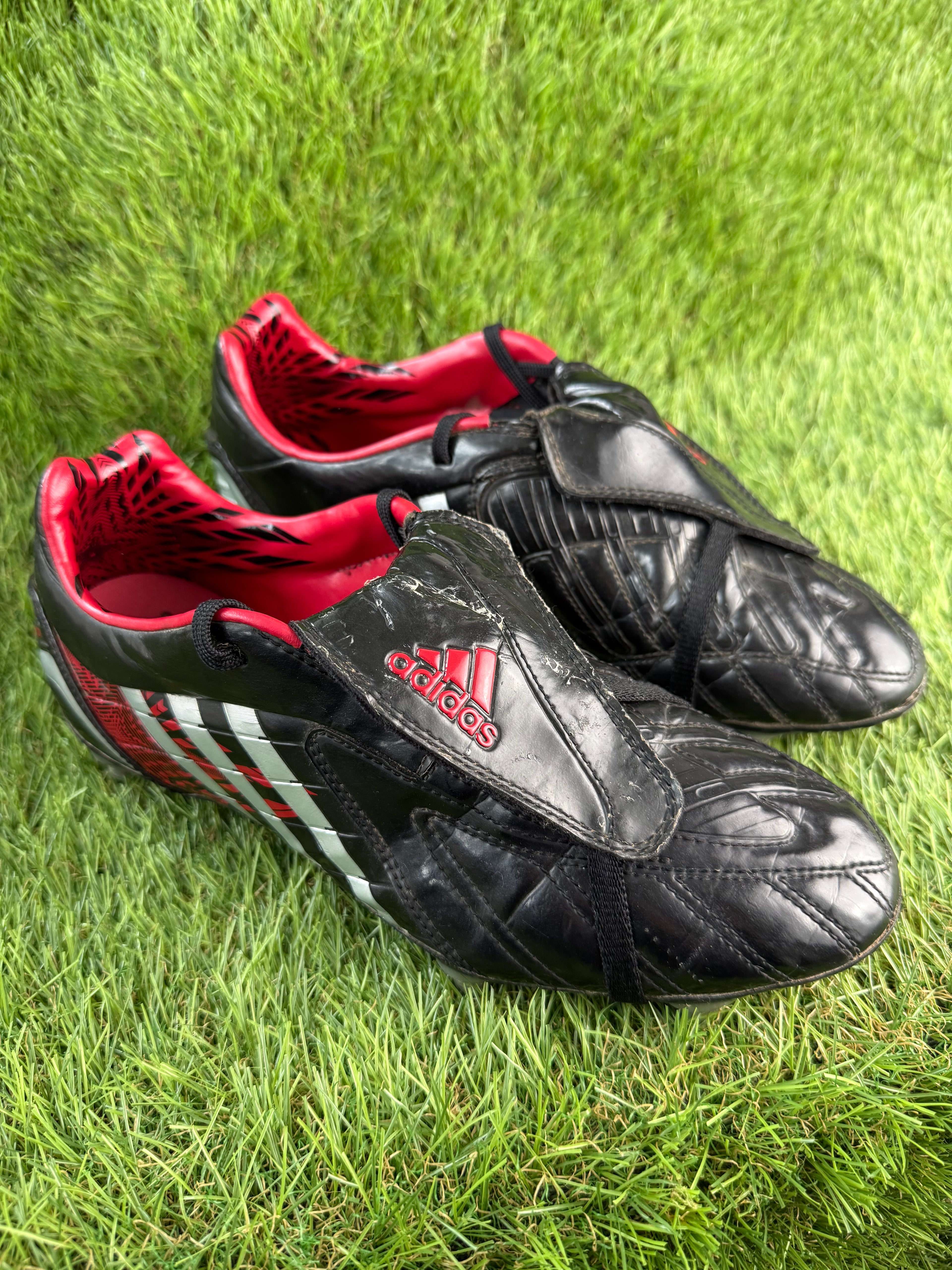 Adidas Predator Powerswerve SG - 7.5 UK