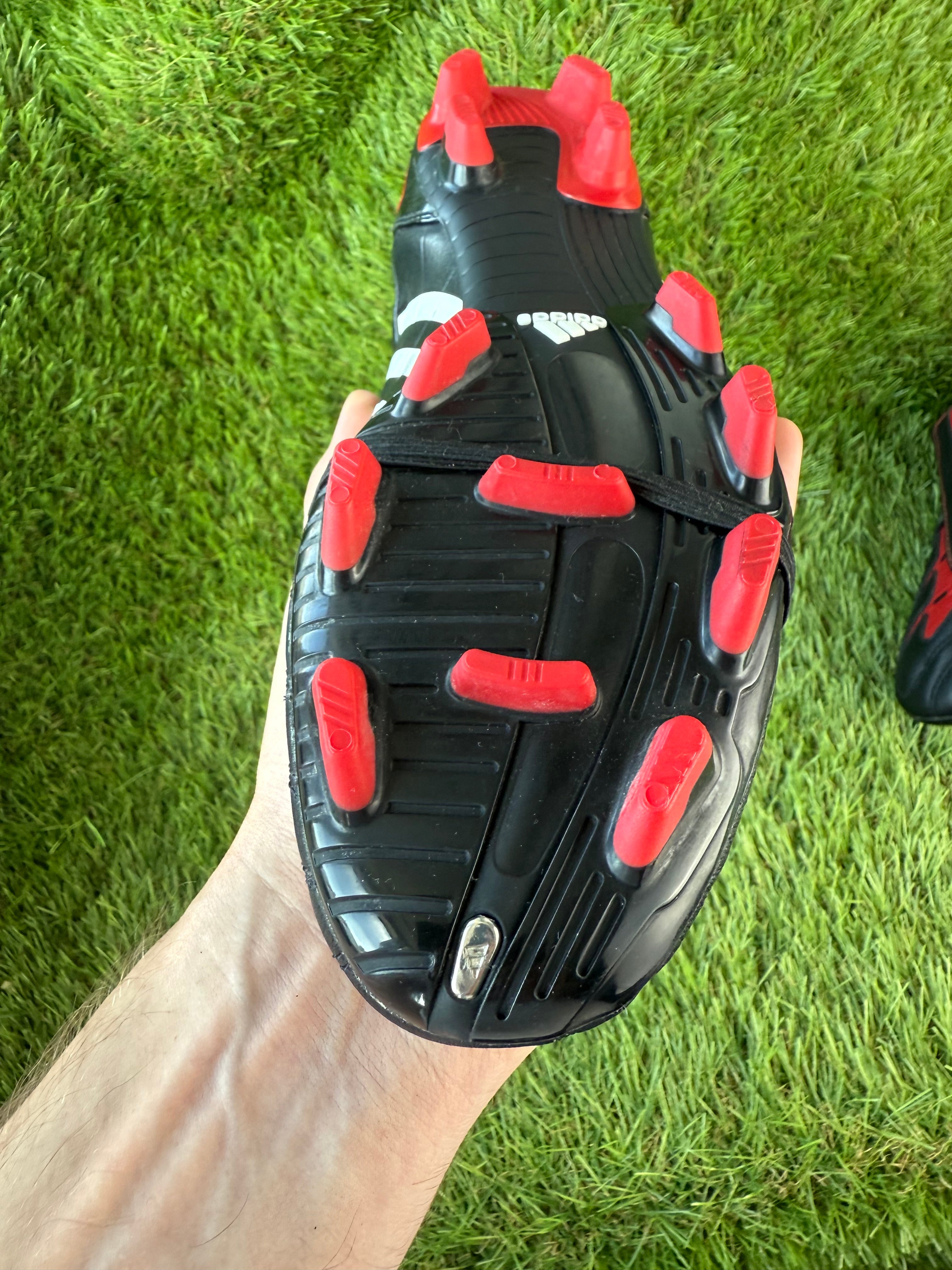 Adidas Predator Powerswerve FG - 8.5 UK
